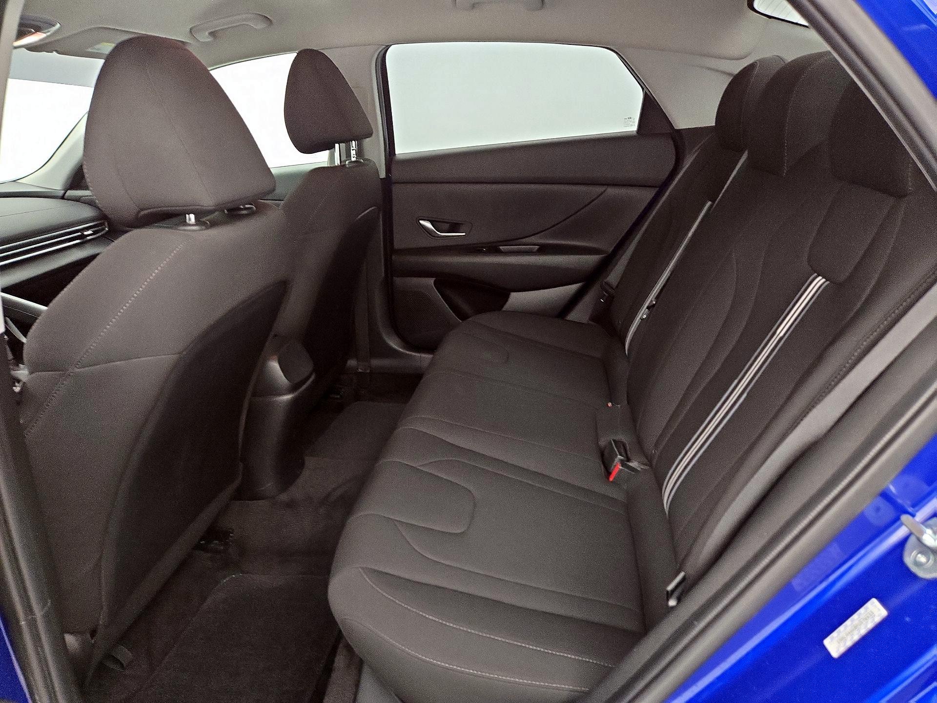 Thumbnail: 2023 Hyundai Elantra - 19