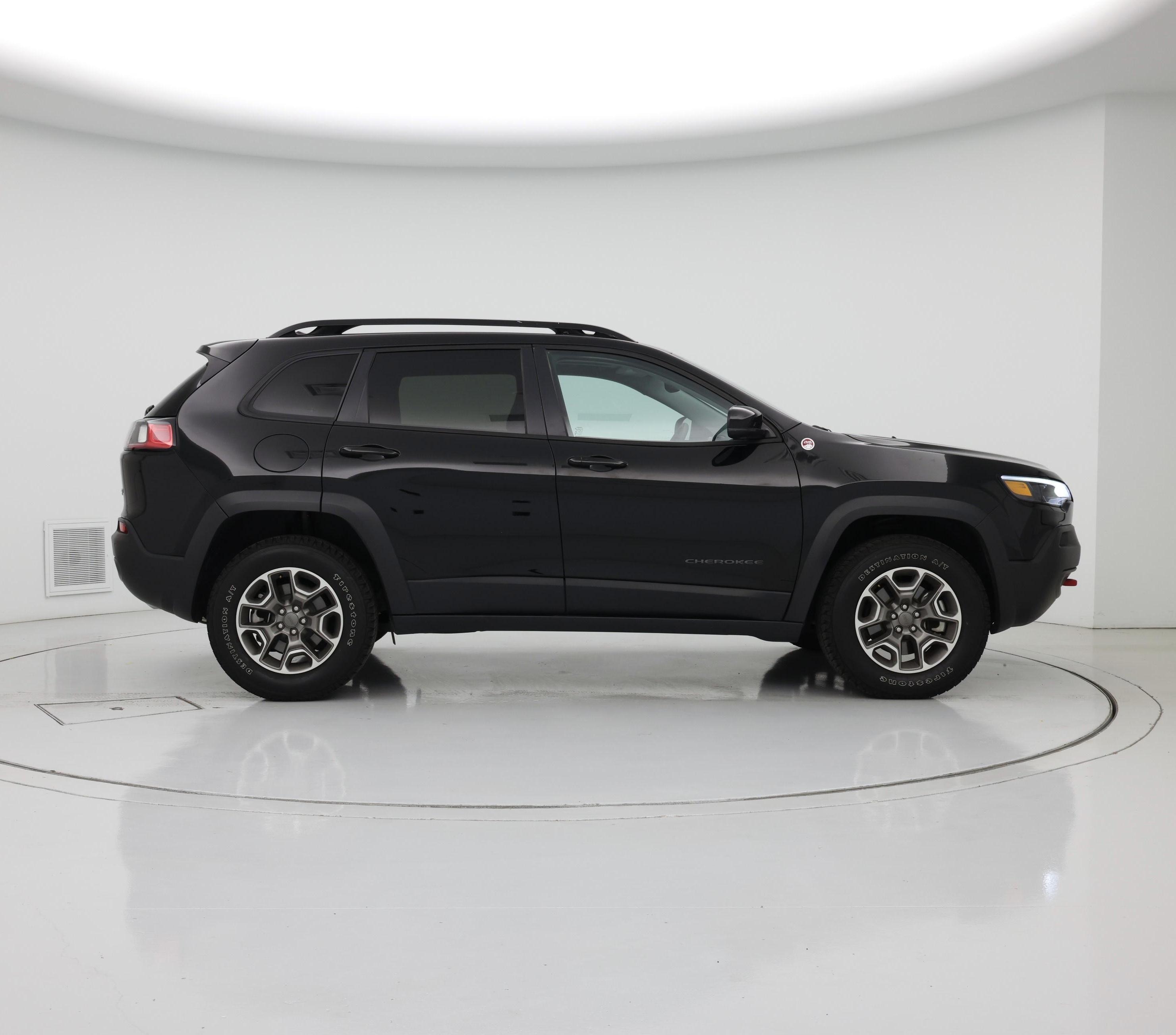 Thumbnail: 2022 Jeep Cherokee - 7