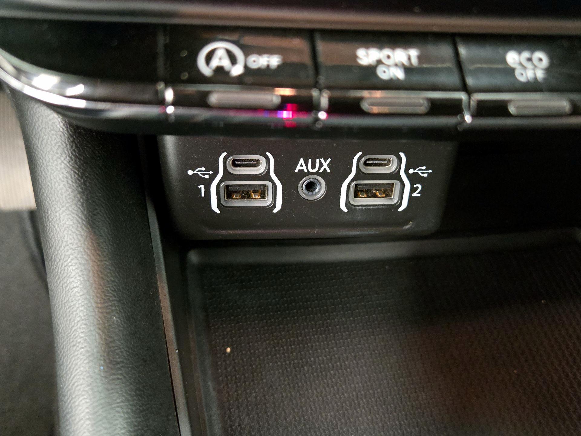 Thumbnail: 2021 Dodge Durango - 18