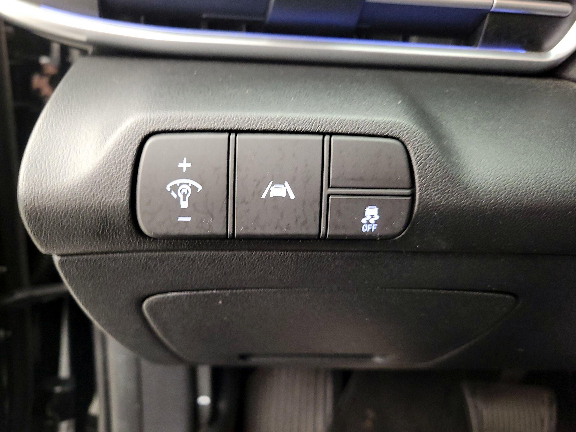 Thumbnail: 2023 Hyundai Elantra - 13