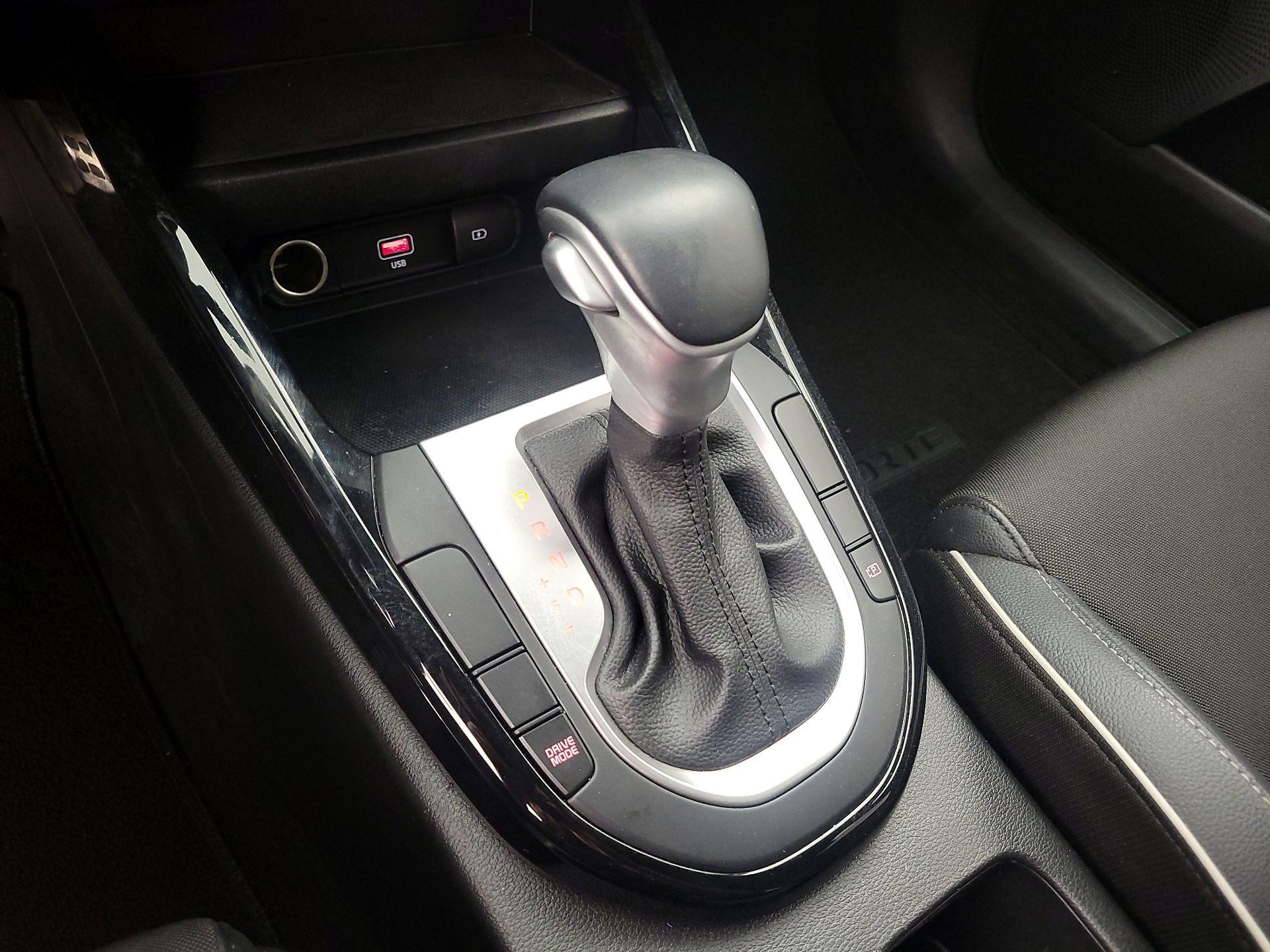 Thumbnail: 2023 Kia Forte - 18