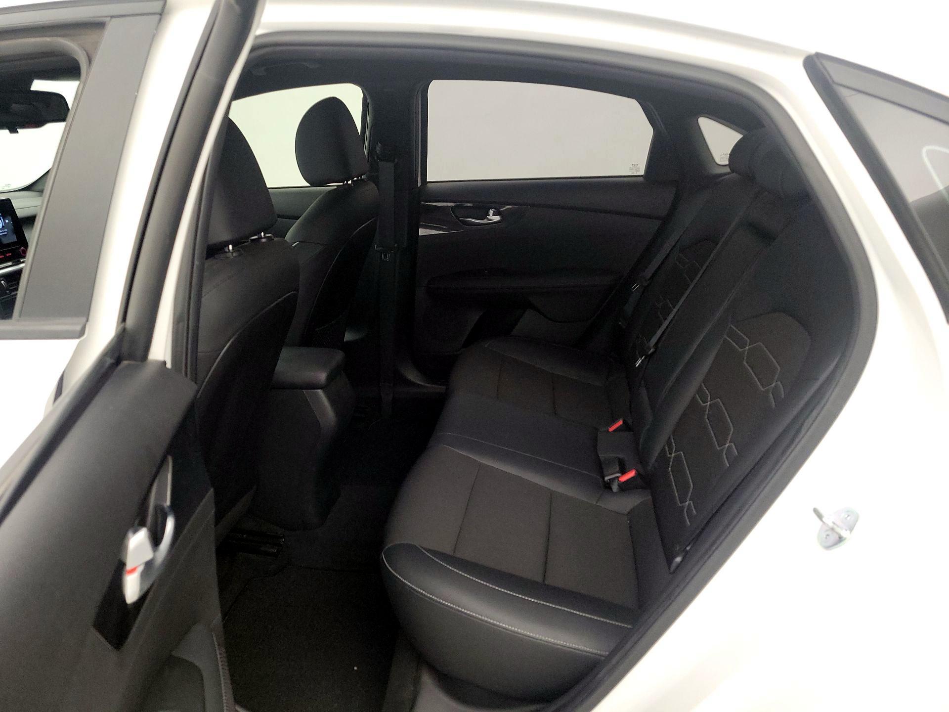 Thumbnail: 2023 Kia Forte - 20