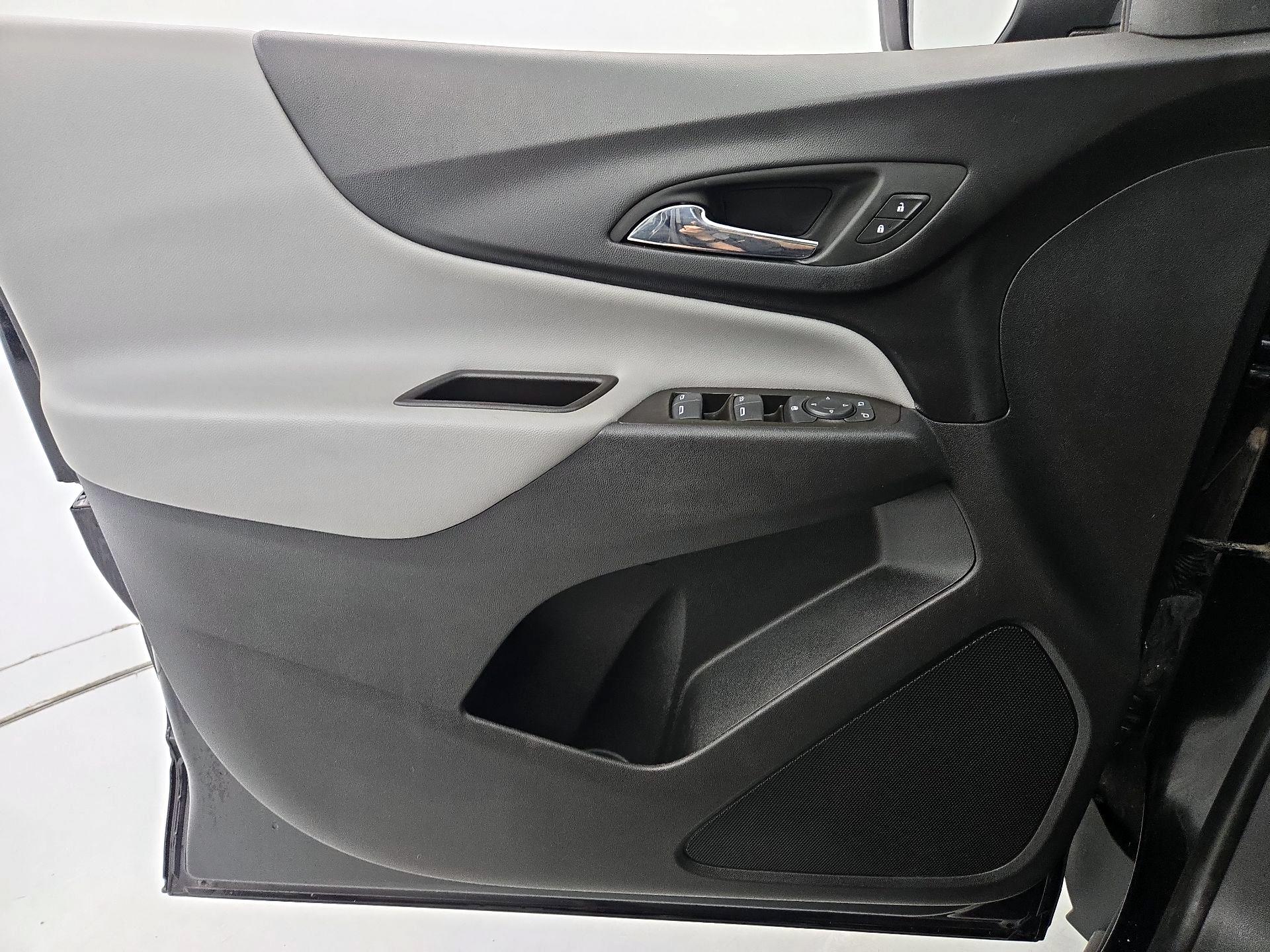 Thumbnail: 2024 Chevrolet Equinox - 12