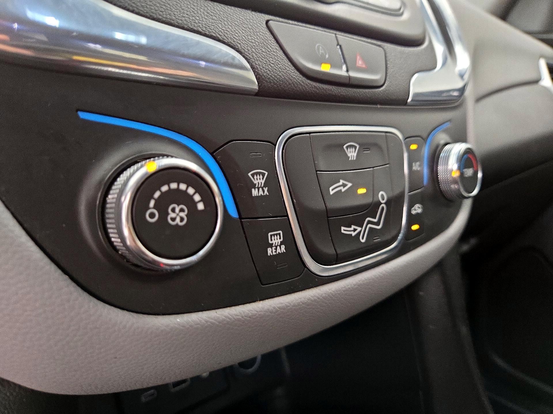 Thumbnail: 2024 Chevrolet Equinox - 16