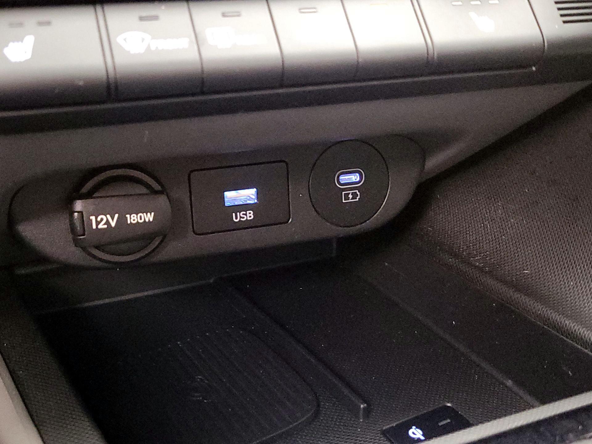 Thumbnail: 2024 Hyundai Elantra - 19