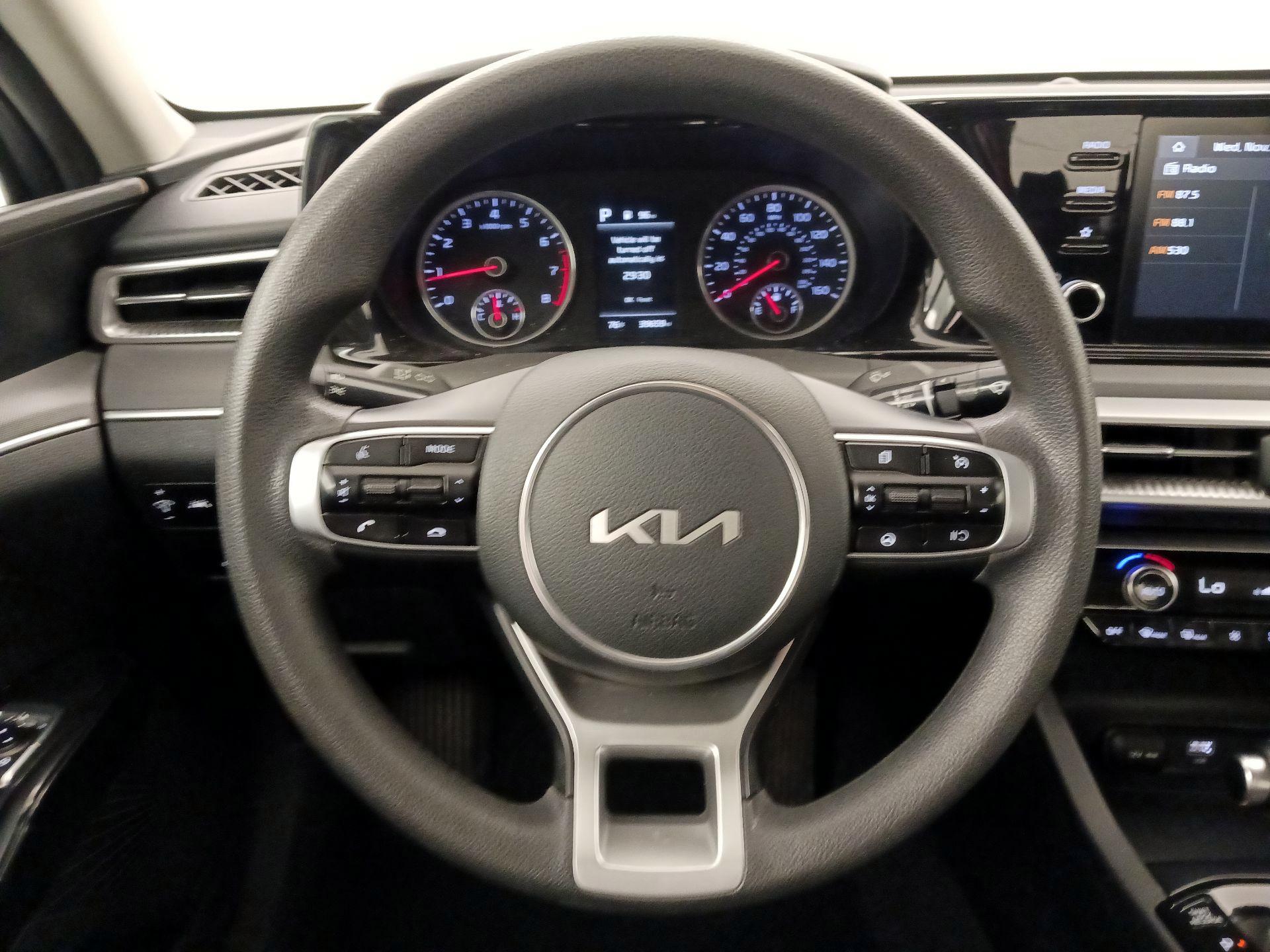 Thumbnail: 2022 Kia K5 - 10