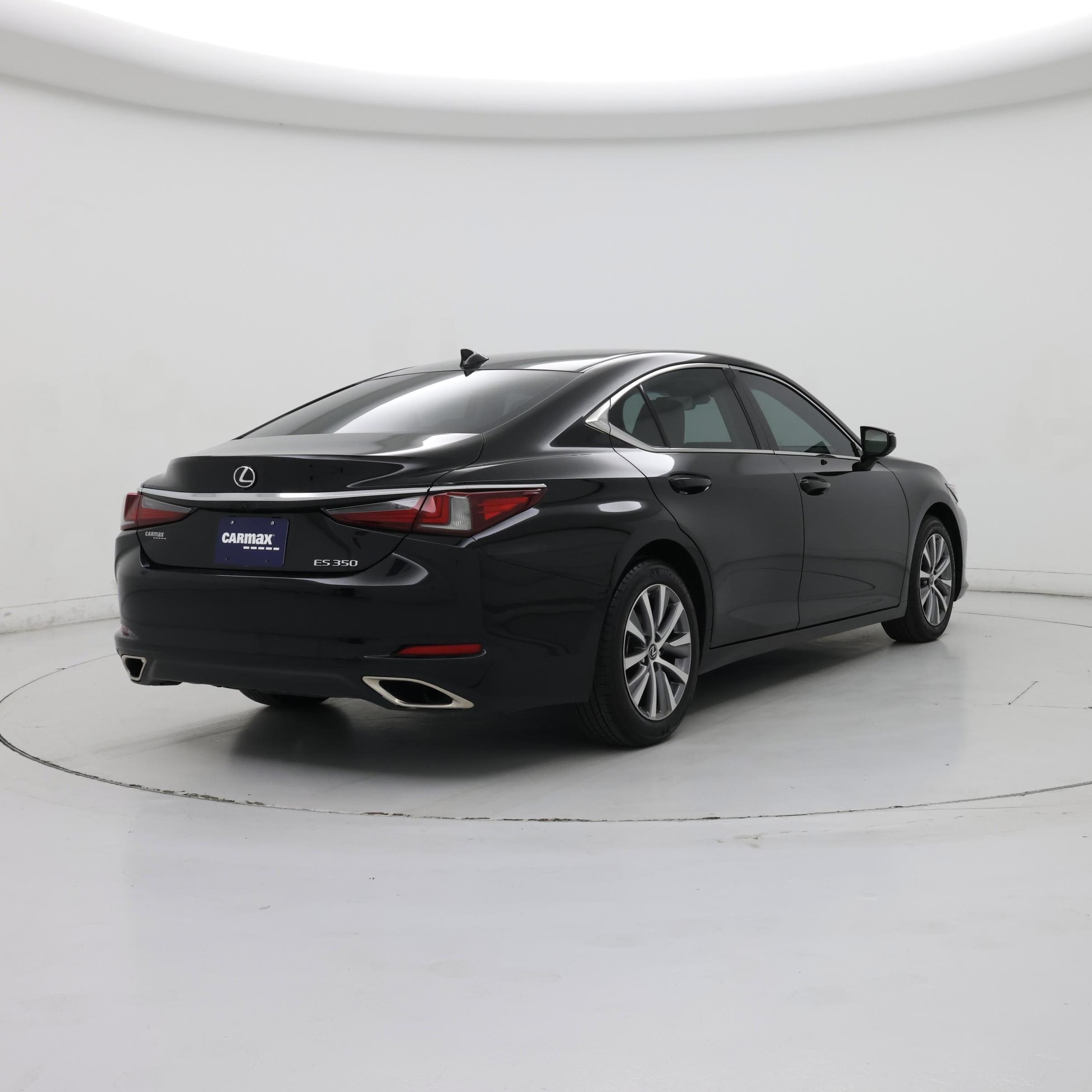 Thumbnail: 2021 Lexus ES - 8