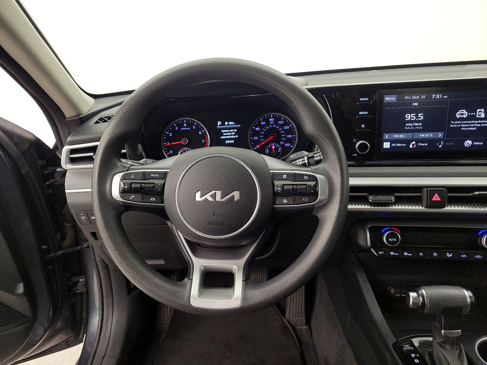 Thumbnail: 2022 Kia K5 - 10