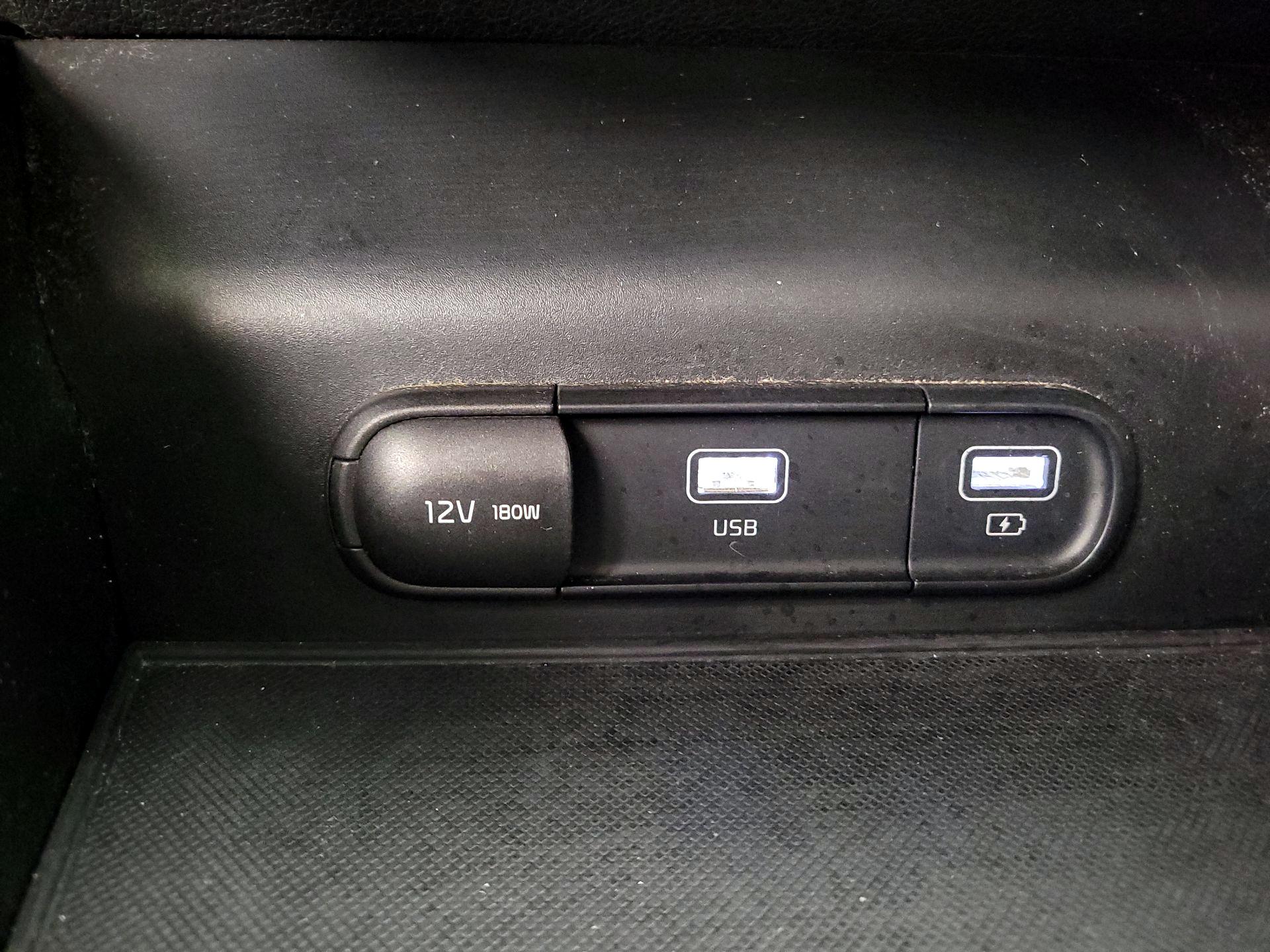 Thumbnail: 2022 Kia K5 - 18