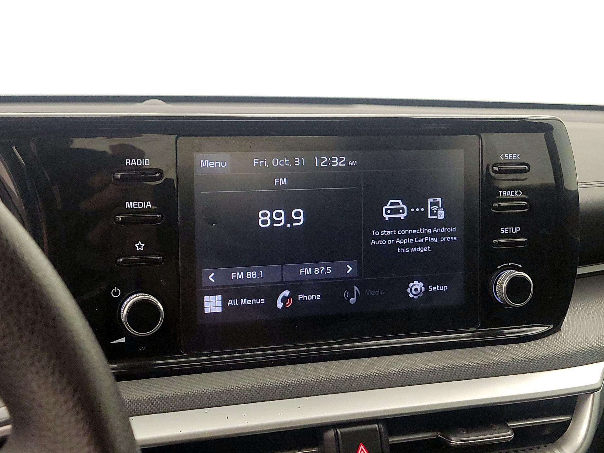 Thumbnail: 2022 Kia K5 - 15