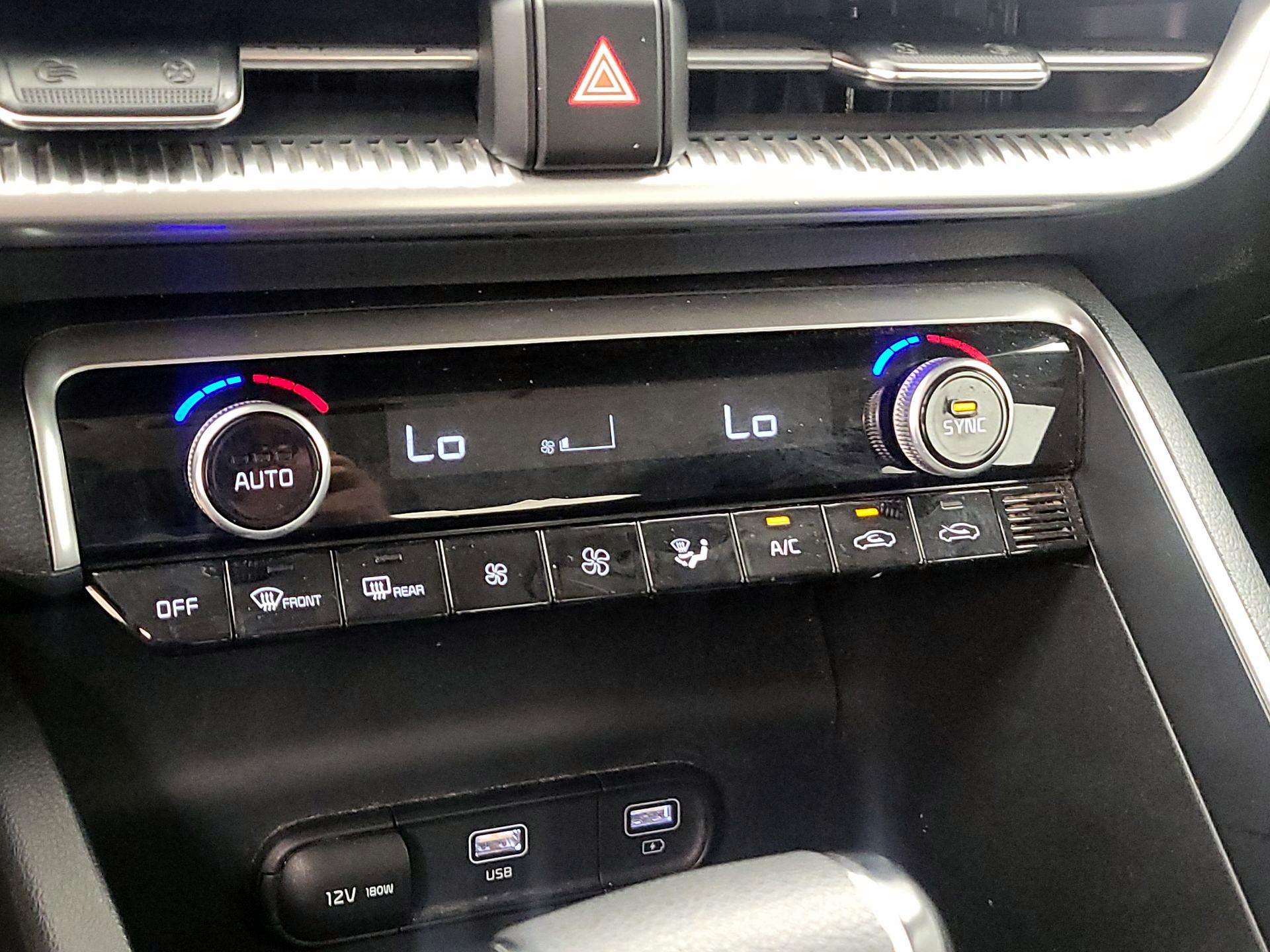 Thumbnail: 2022 Kia K5 - 16