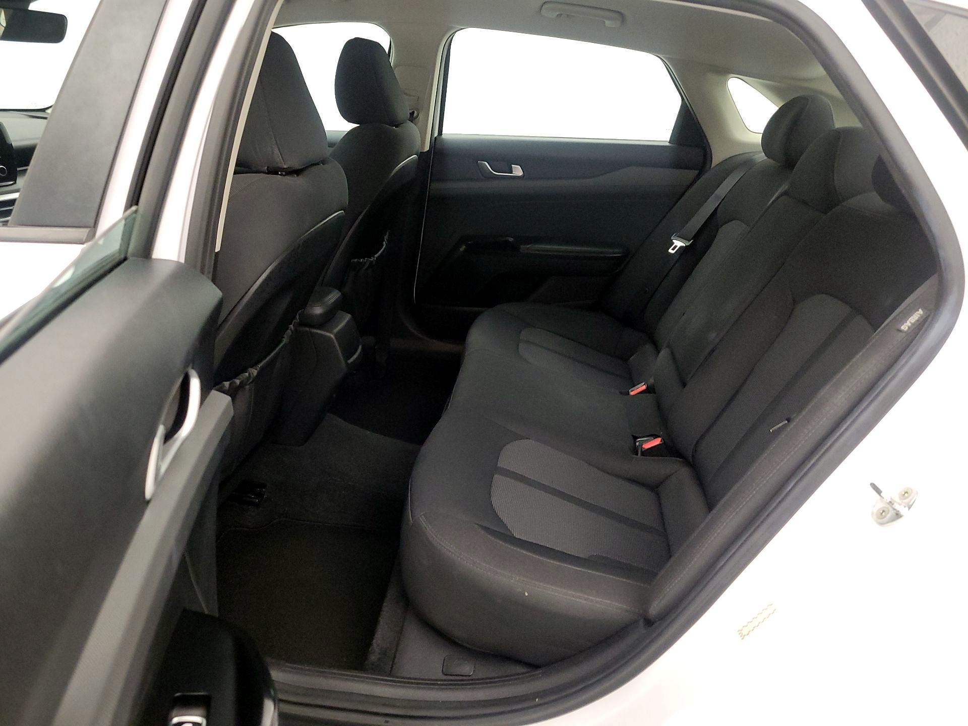 Thumbnail: 2022 Kia K5 - 19