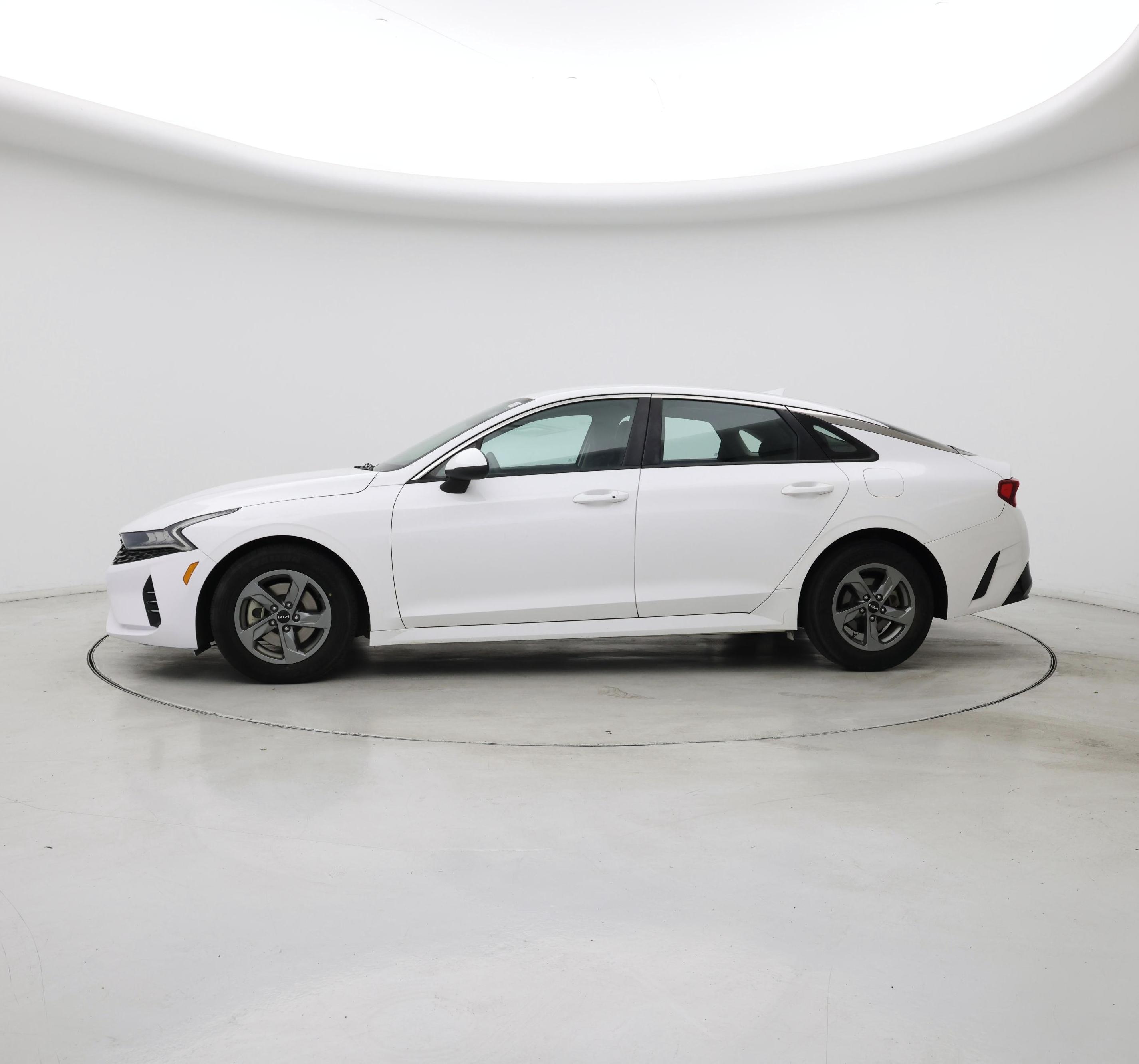 Thumbnail: 2022 Kia K5 - 3