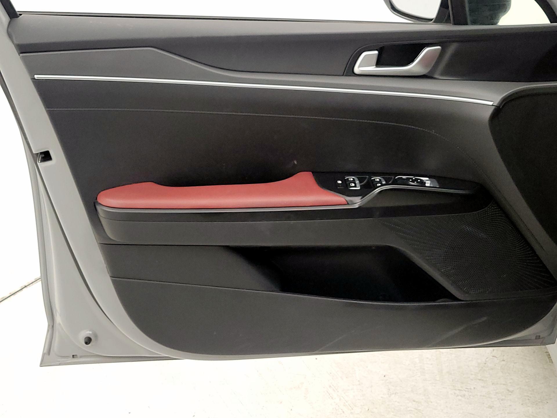 Thumbnail: 2023 Kia K5 - 12