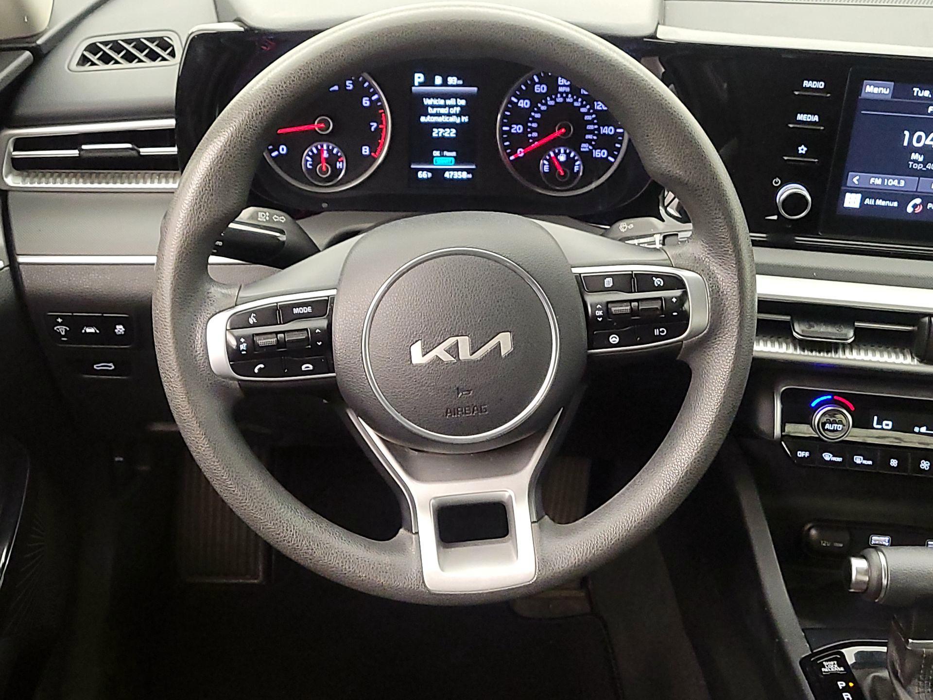 Thumbnail: 2022 Kia K5 - 10