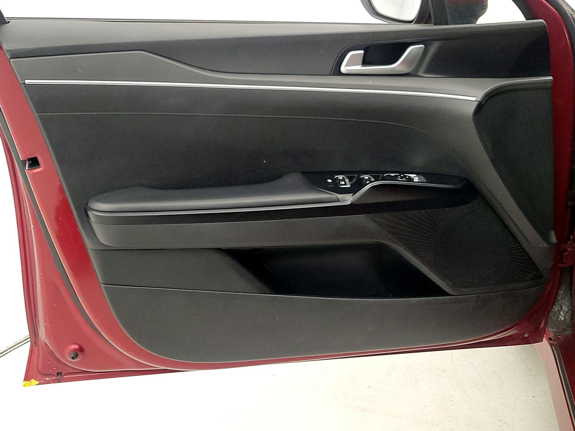 Thumbnail: 2022 Kia K5 - 12