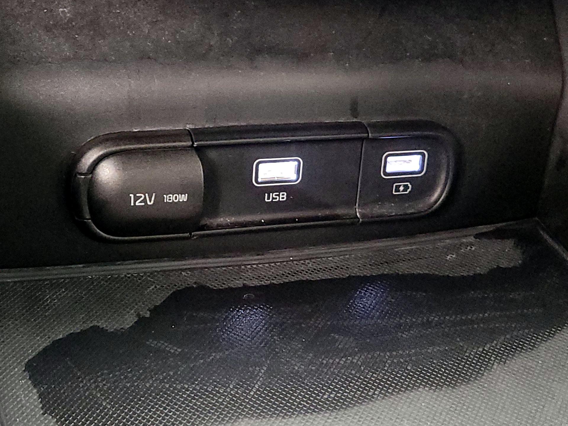 Thumbnail: 2022 Kia K5 - 18