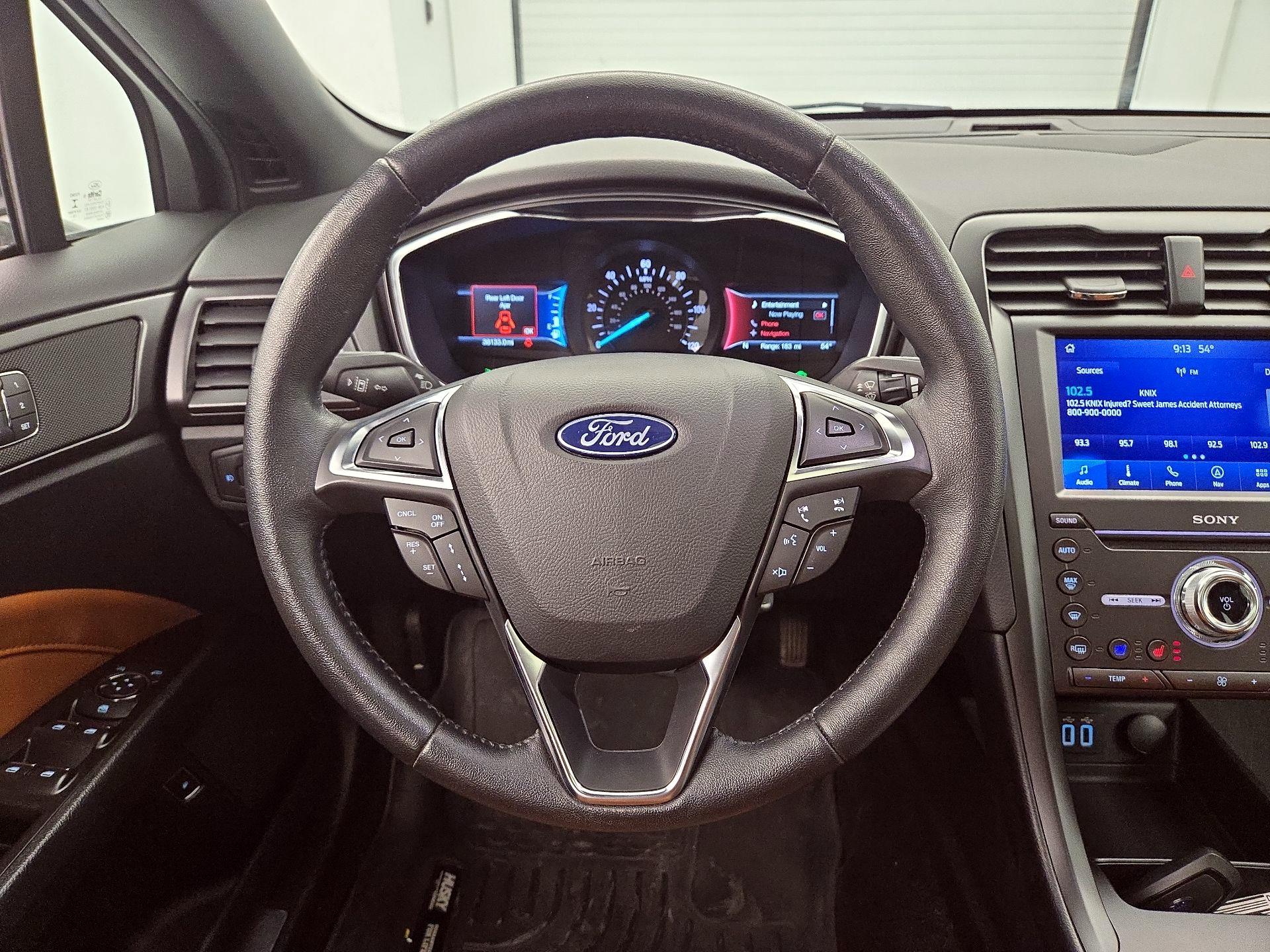 Thumbnail: 2020 Ford Fusion - 10