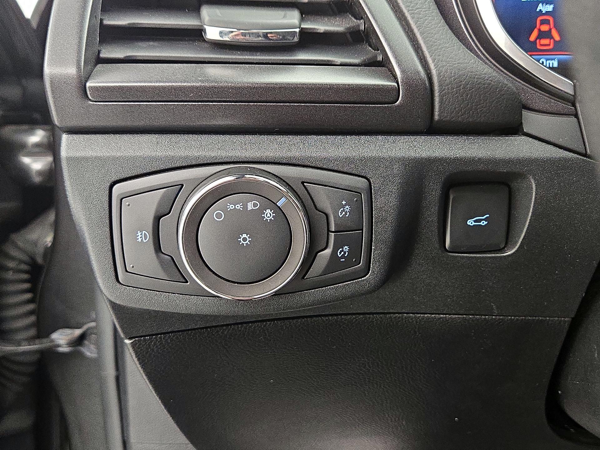 Thumbnail: 2020 Ford Fusion - 13