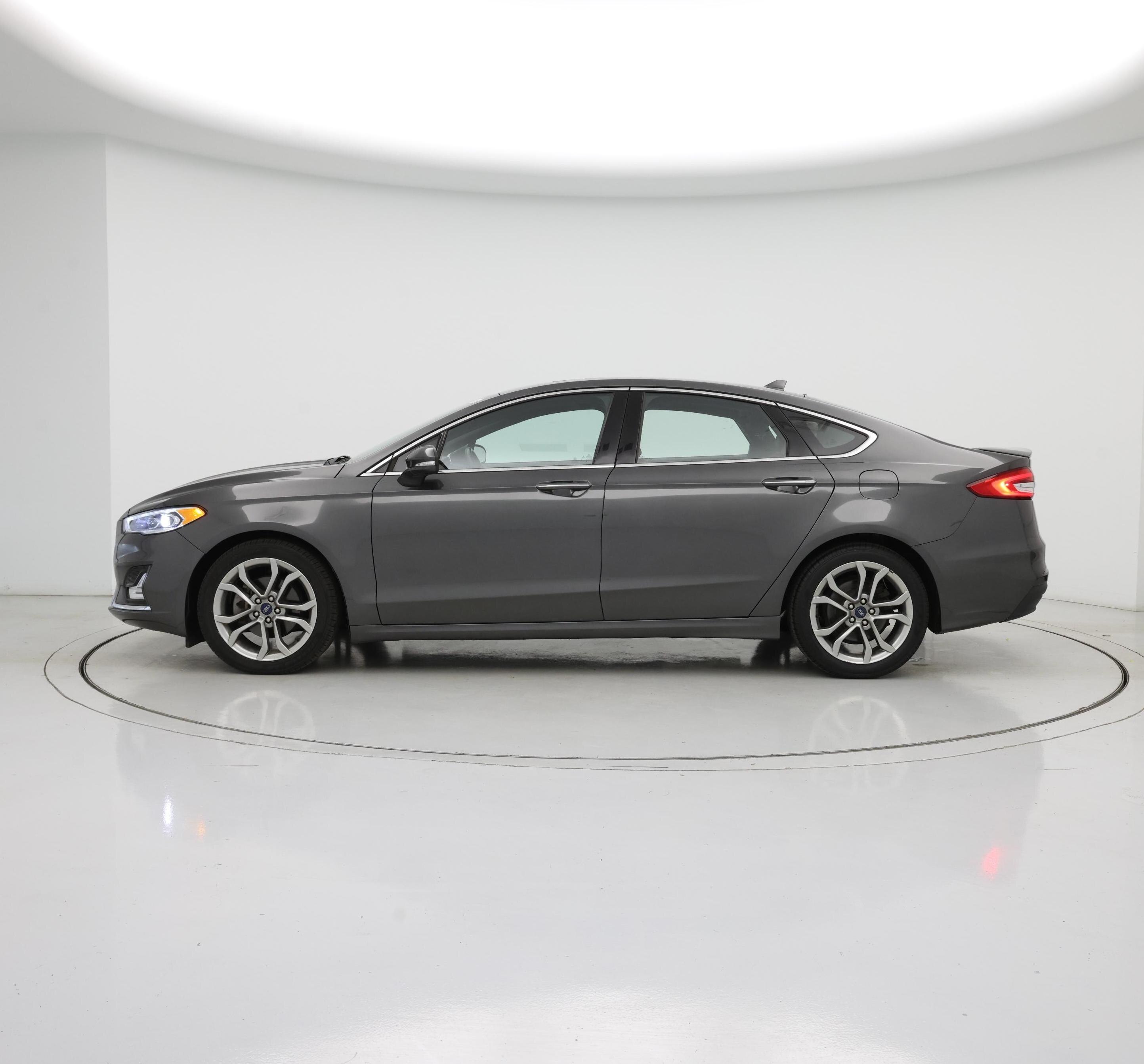 Thumbnail: 2020 Ford Fusion - 3