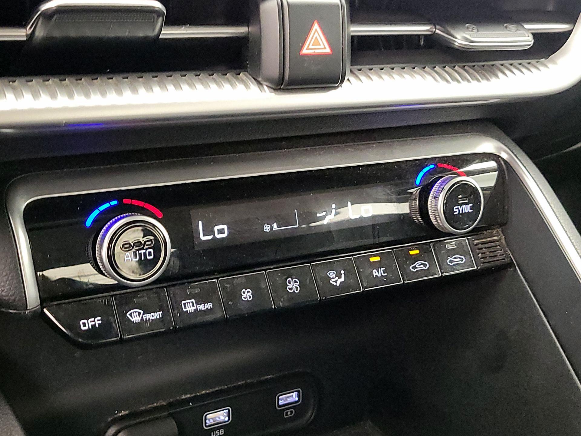 Thumbnail: 2022 Kia K5 - 16