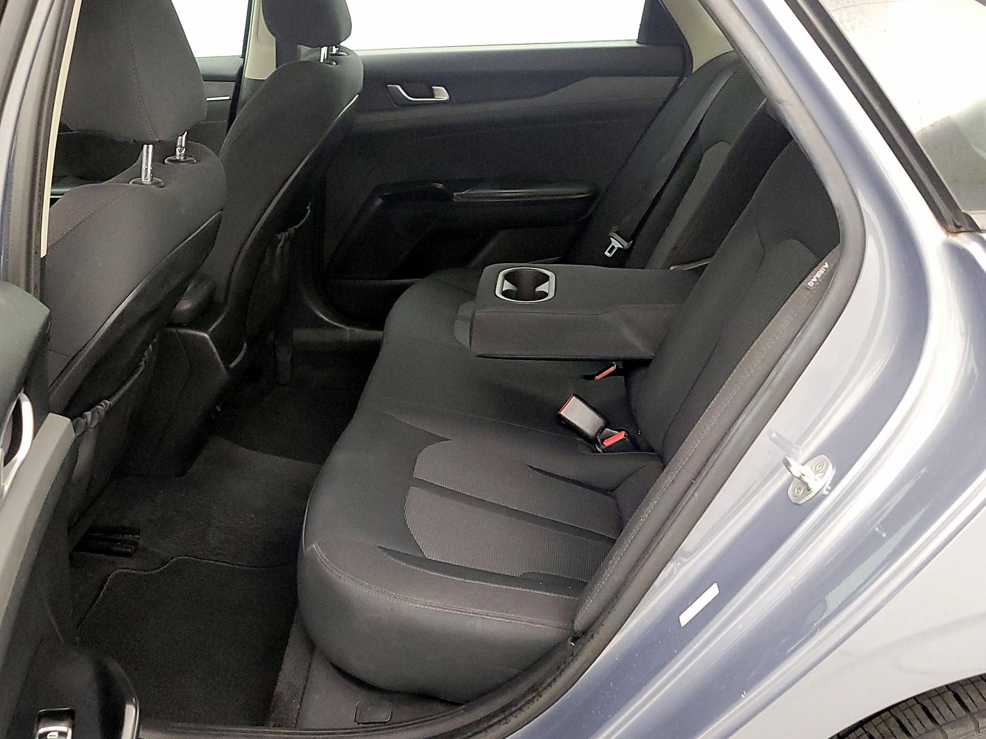 Thumbnail: 2022 Kia K5 - 19