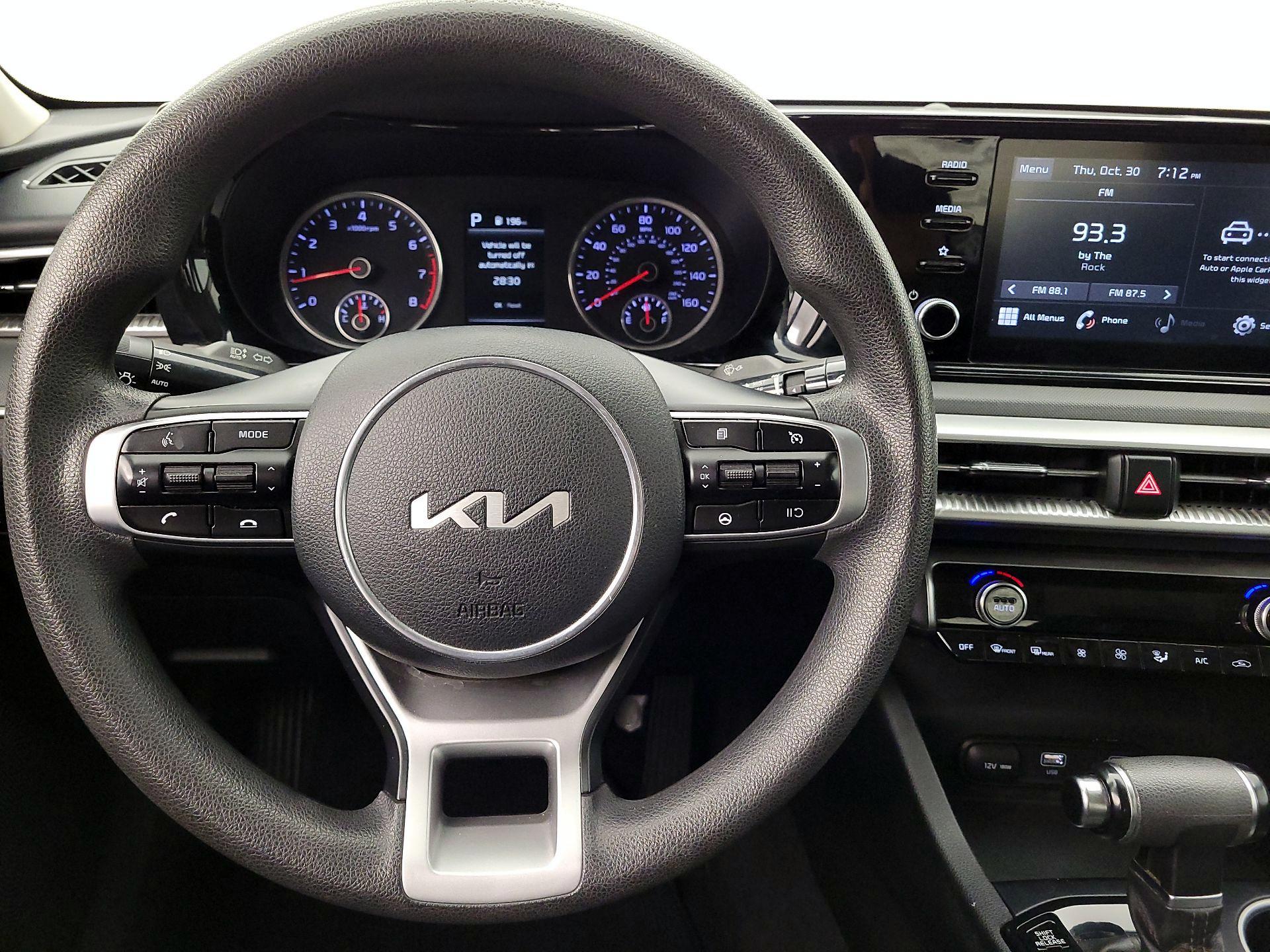 Thumbnail: 2022 Kia K5 - 10