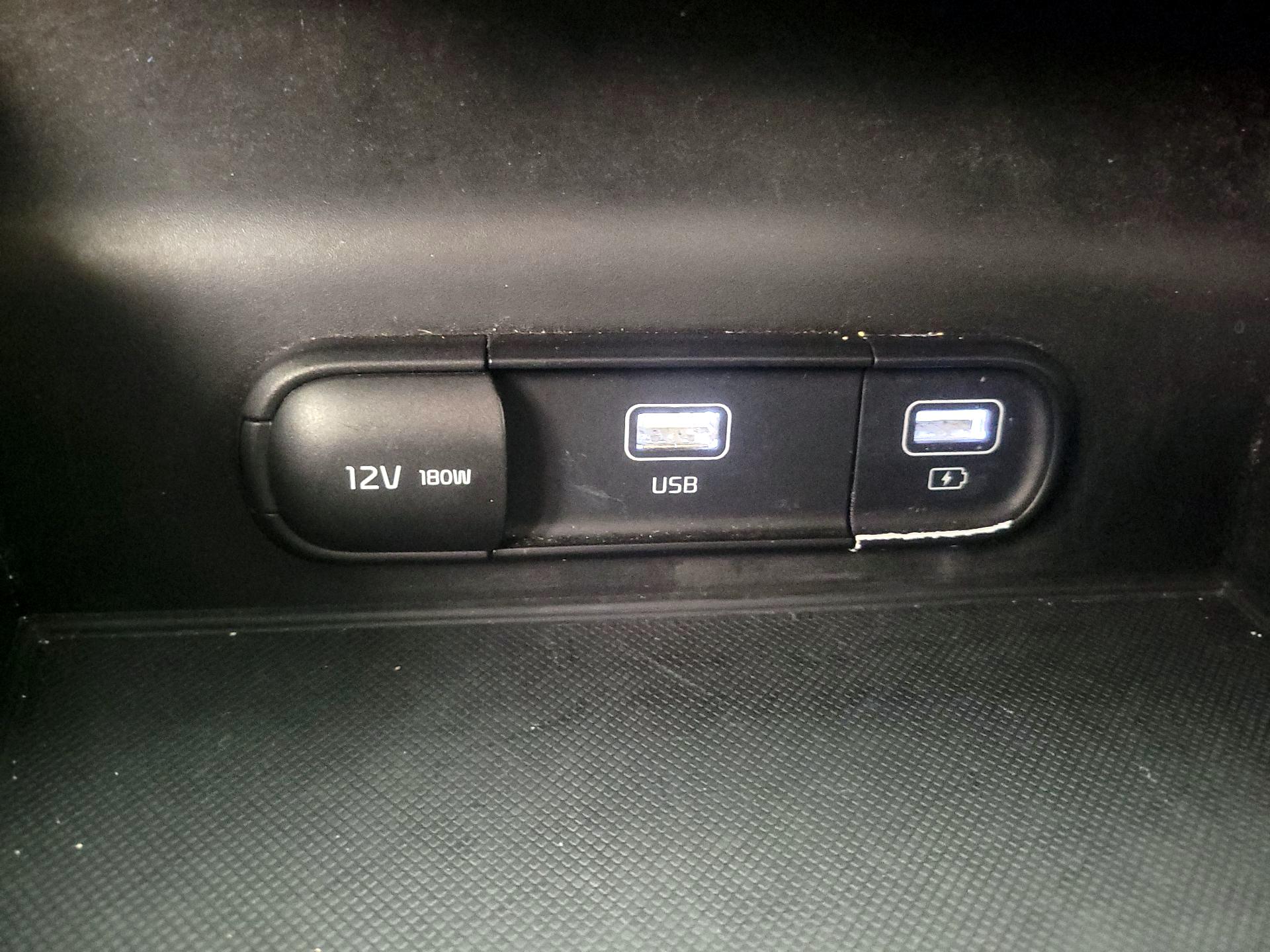 Thumbnail: 2022 Kia K5 - 18