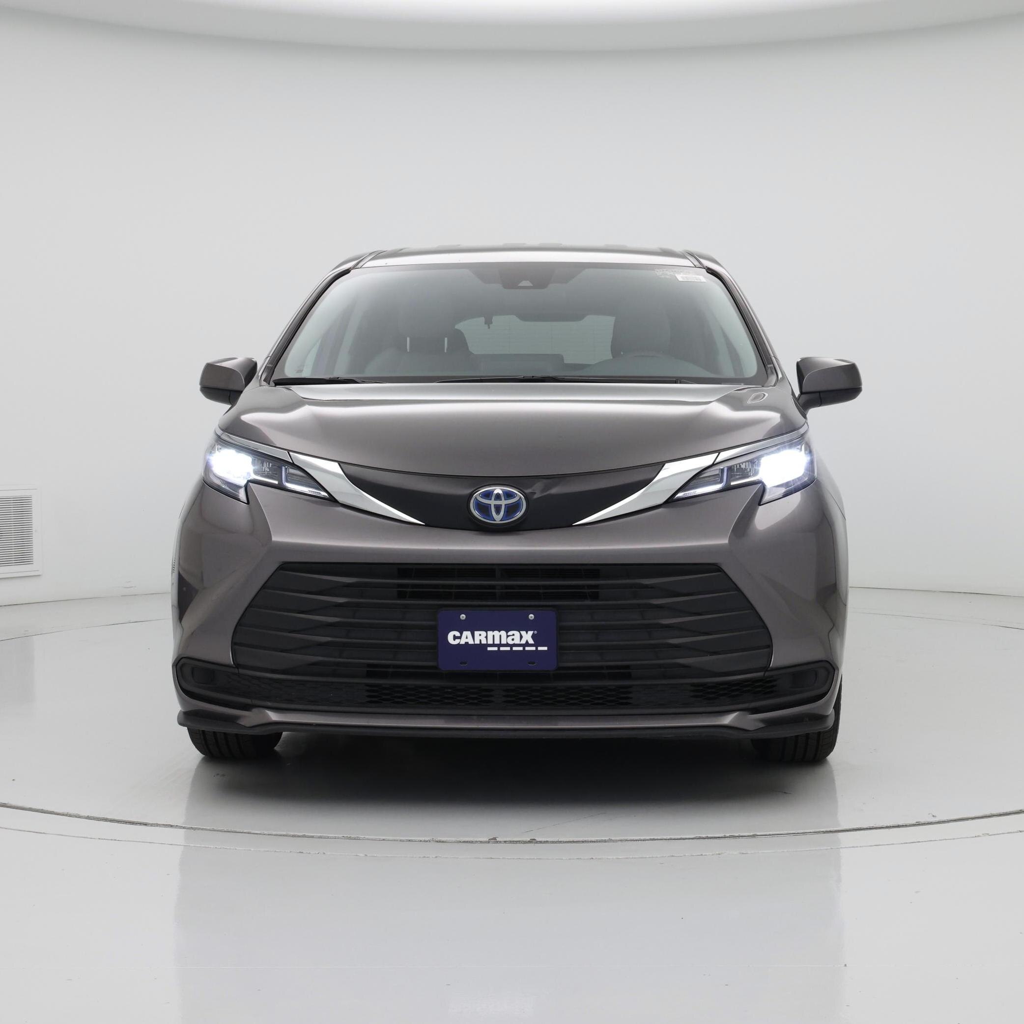 Thumbnail: 2023 Toyota Sienna - 5