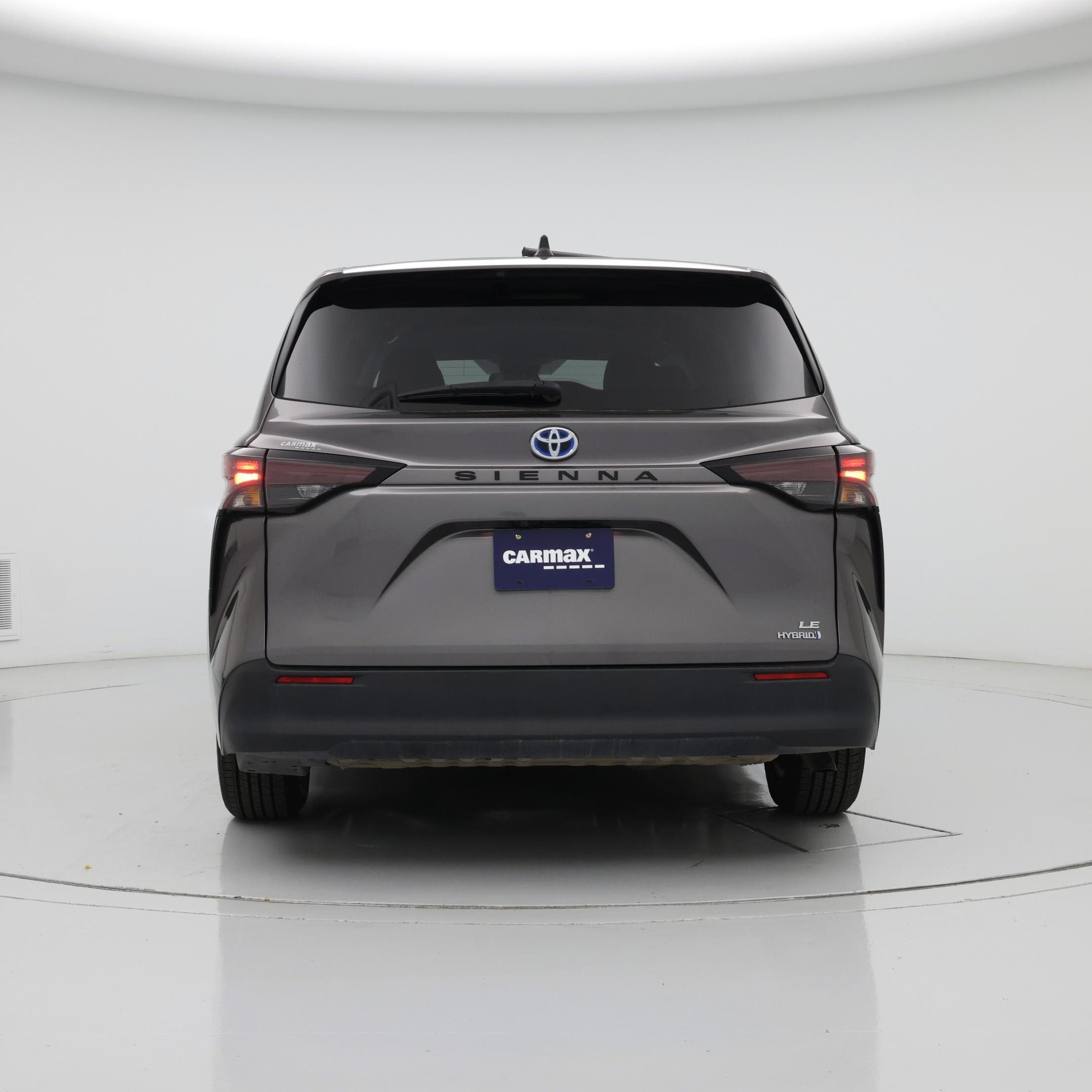 Thumbnail: 2023 Toyota Sienna - 6