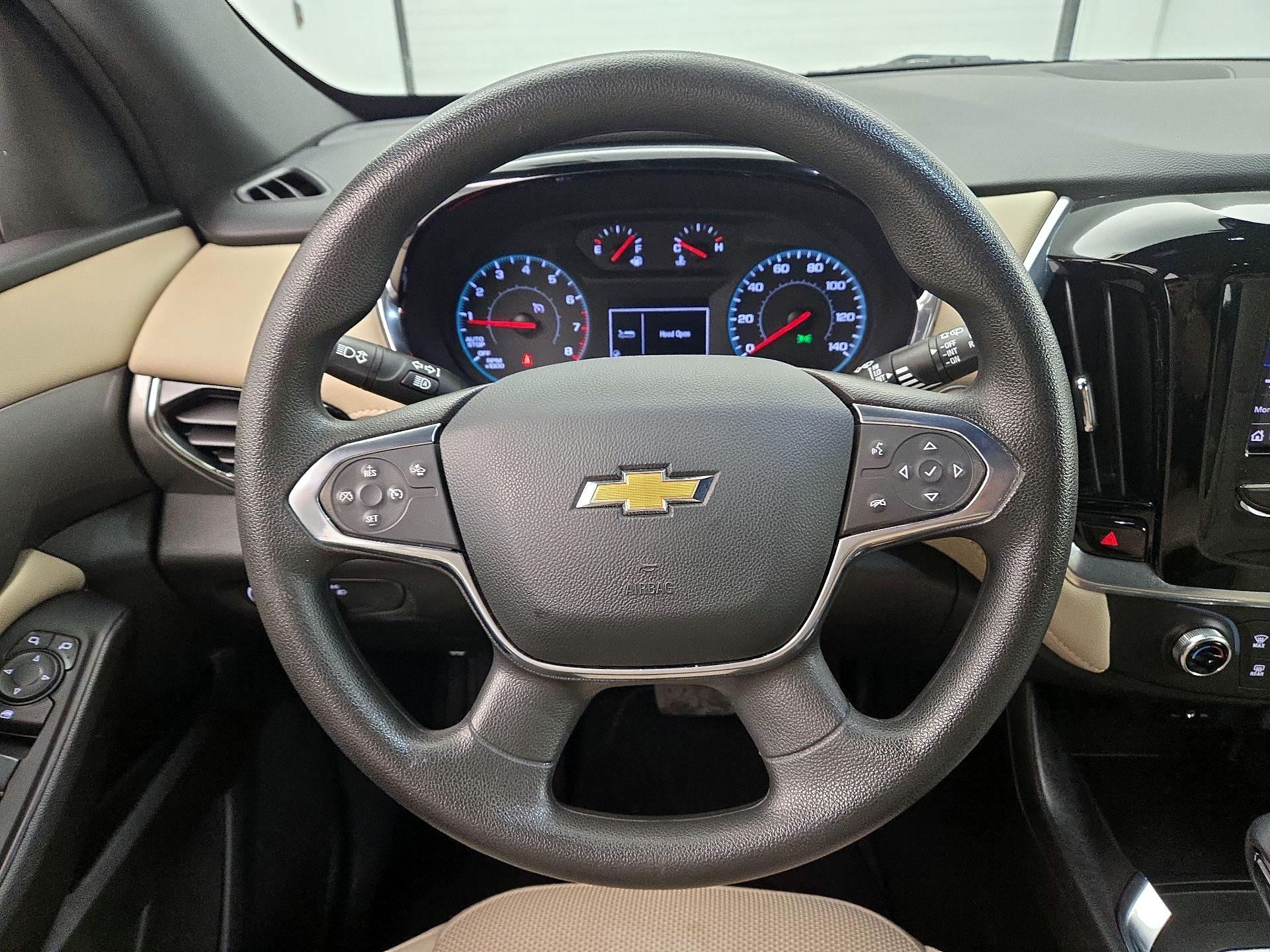 Thumbnail: 2023 Chevrolet Traverse - 10