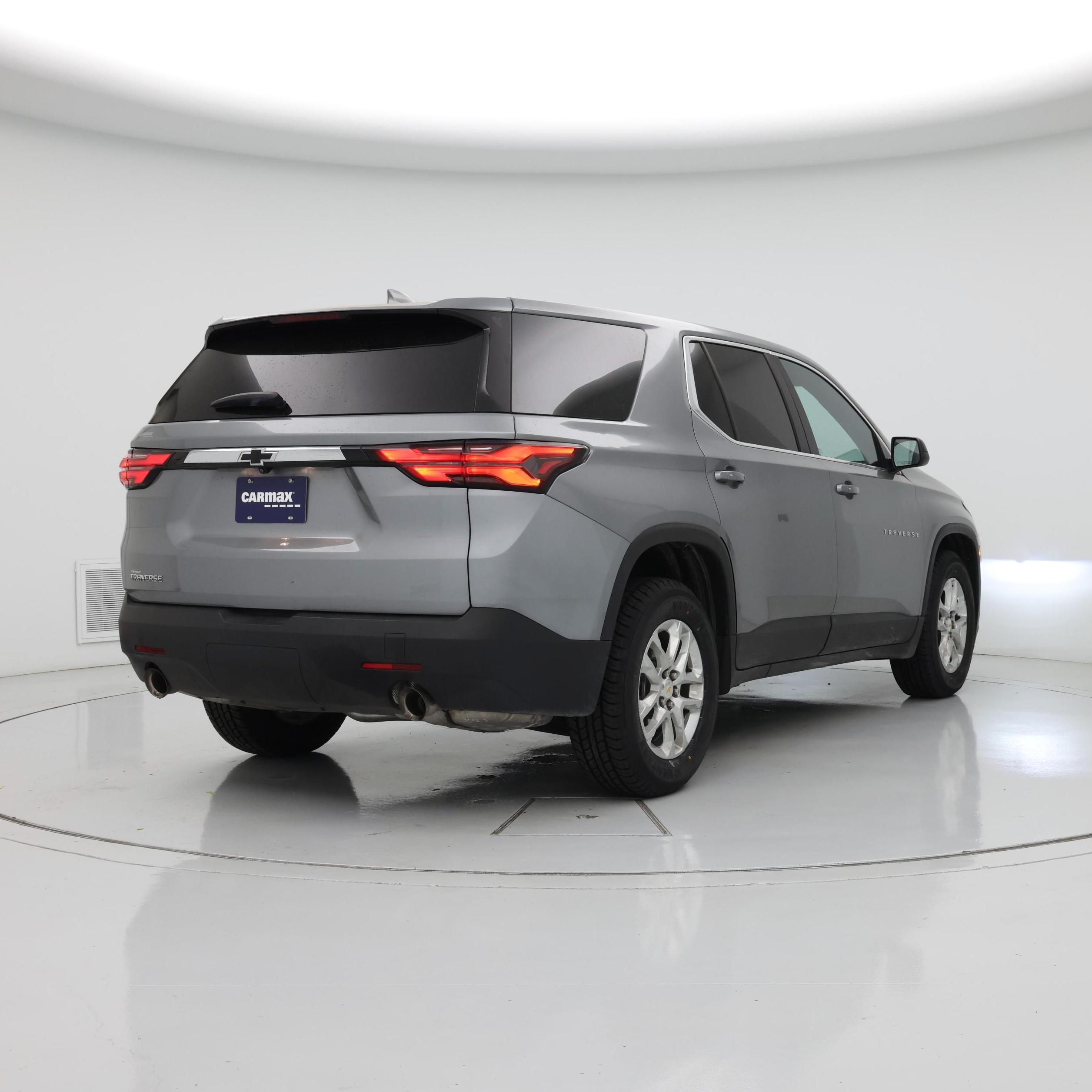 Thumbnail: 2023 Chevrolet Traverse - 8