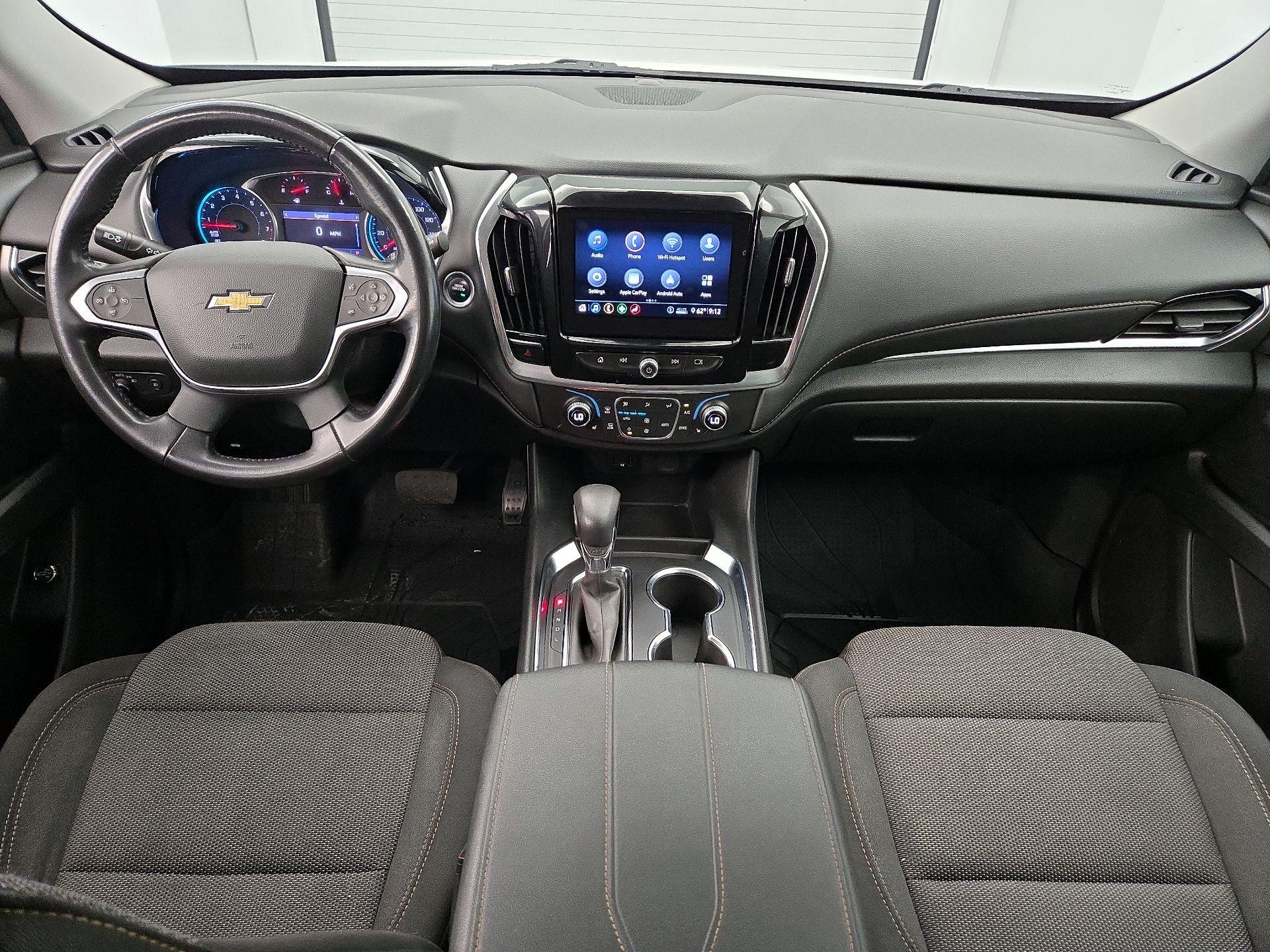 Thumbnail: 2021 Chevrolet Traverse - 9