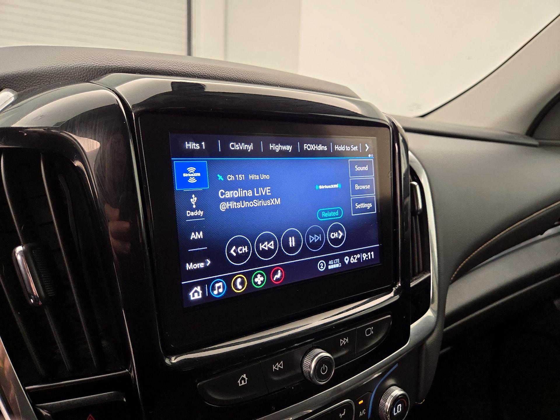 Thumbnail: 2021 Chevrolet Traverse - 15