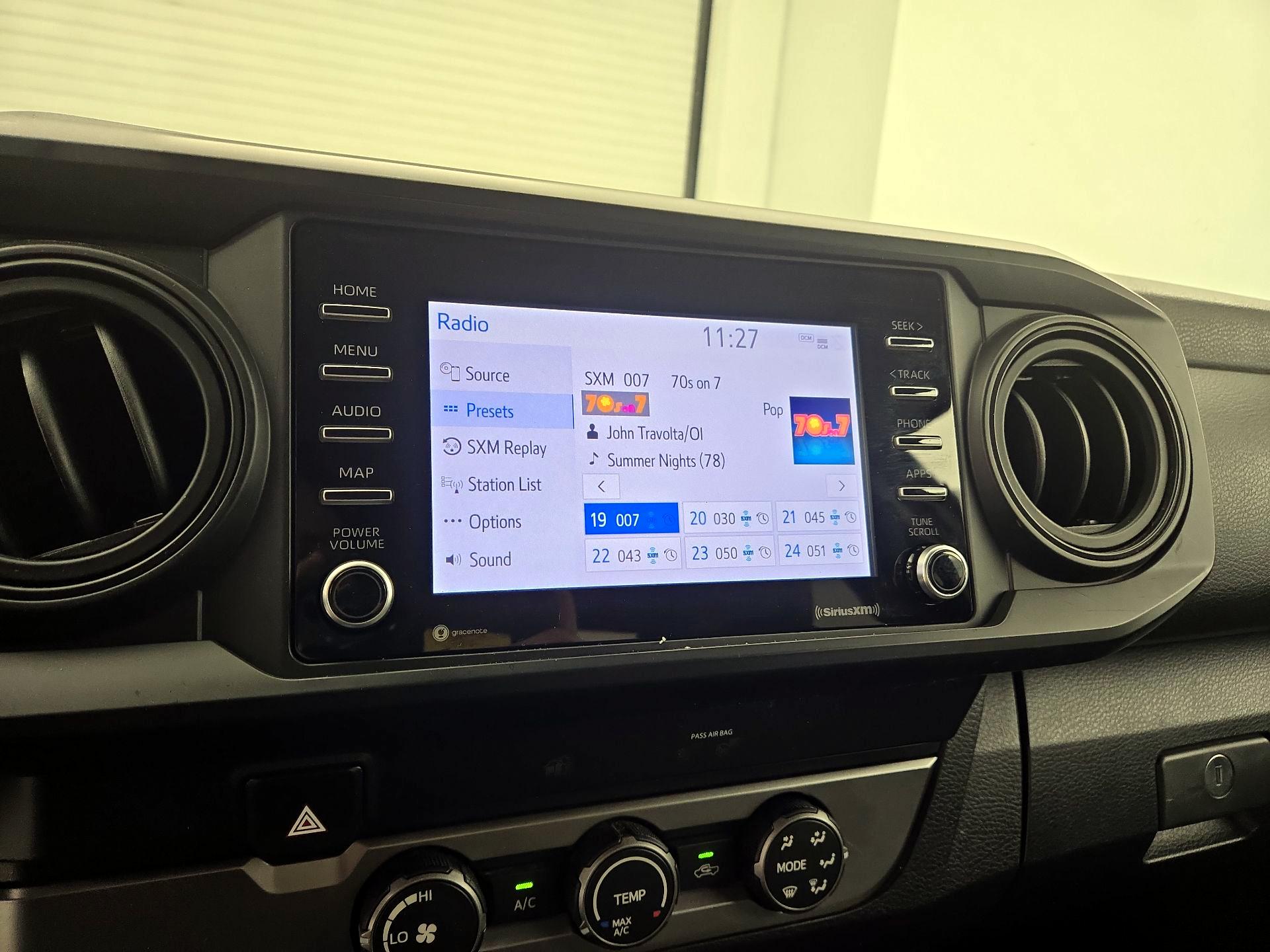 Thumbnail: 2022 Toyota Tacoma - 15