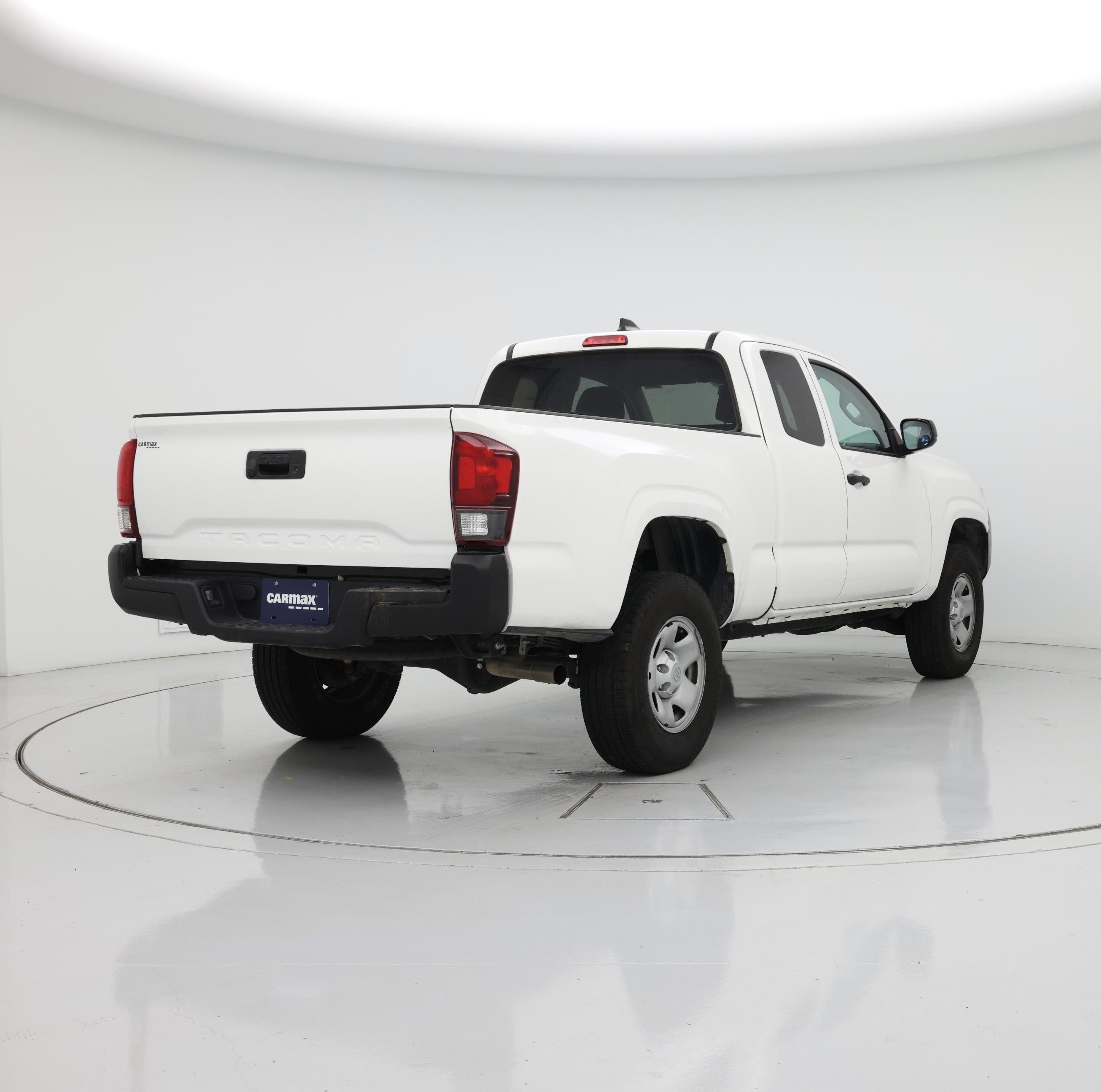 Thumbnail: 2022 Toyota Tacoma - 8