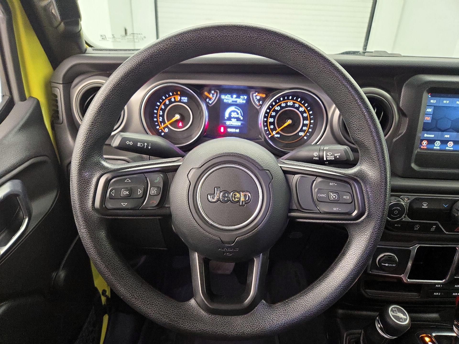 Thumbnail: 2022 Jeep Wrangler - 10