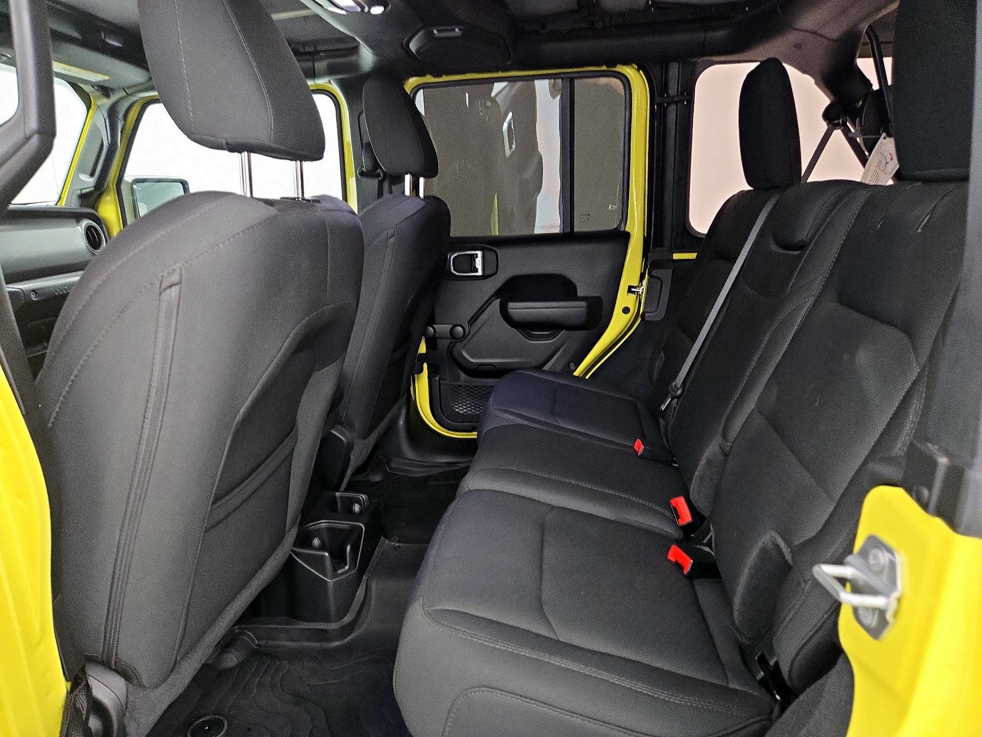 Thumbnail: 2022 Jeep Wrangler - 19