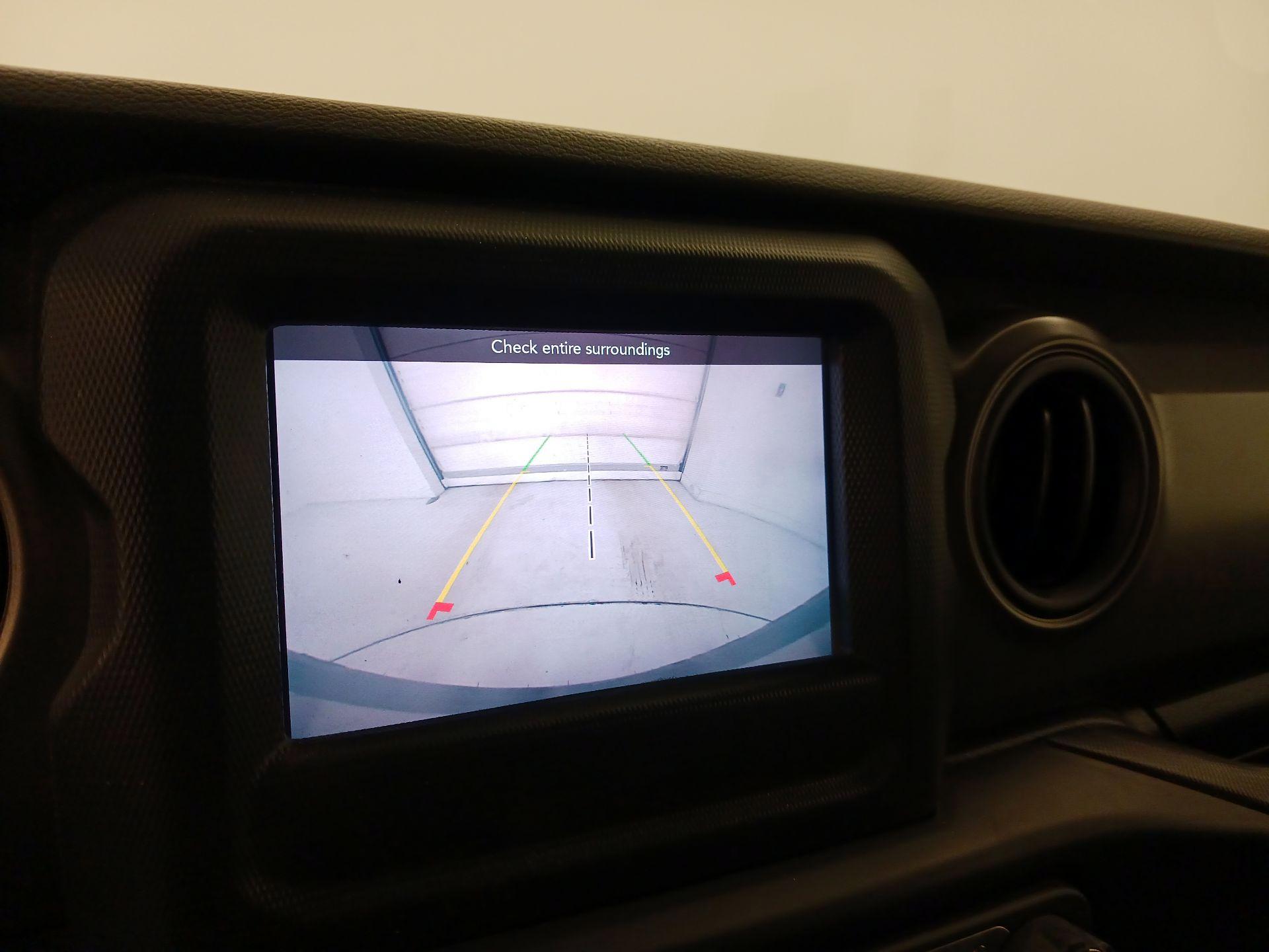 Thumbnail: 2021 Jeep Wrangler - 14