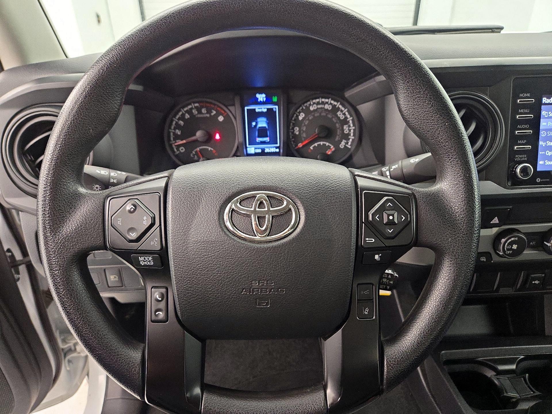 Thumbnail: 2022 Toyota Tacoma - 10