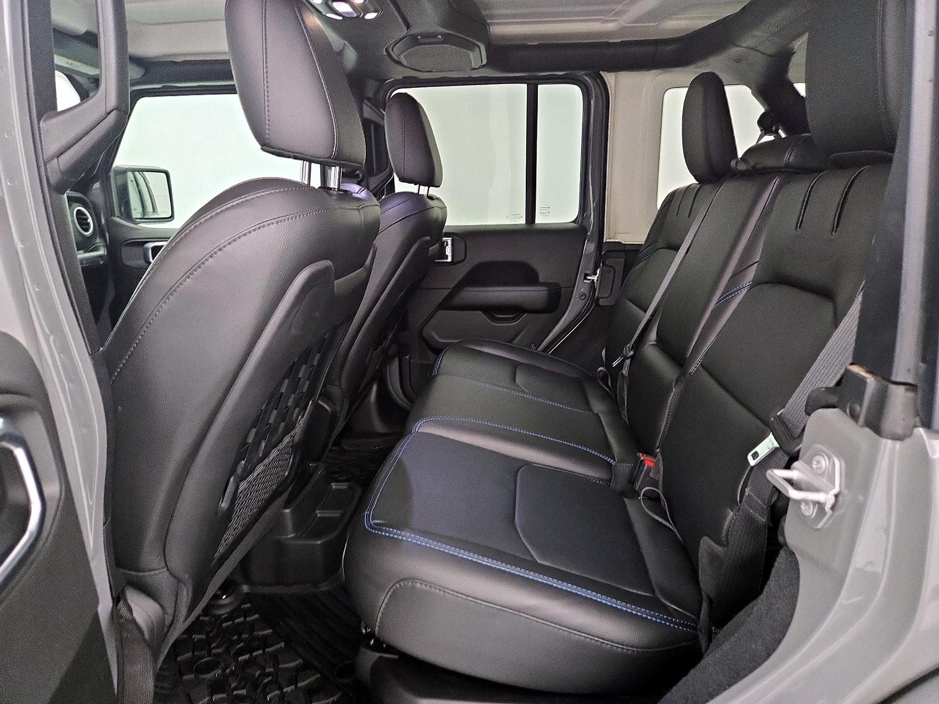 Thumbnail: 2022 Jeep Wrangler - 20