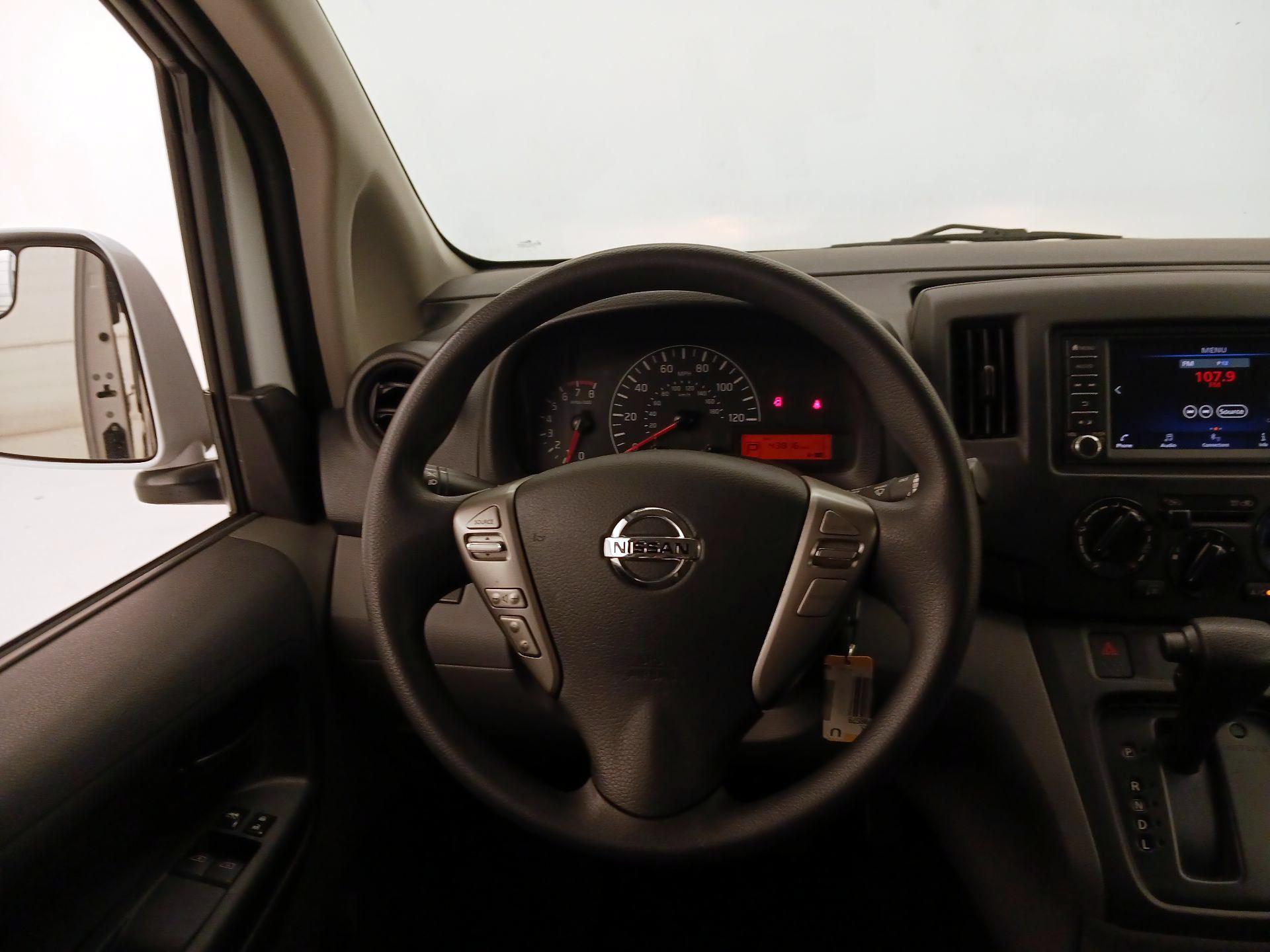 Thumbnail: 2021 Nissan NV200 - 10