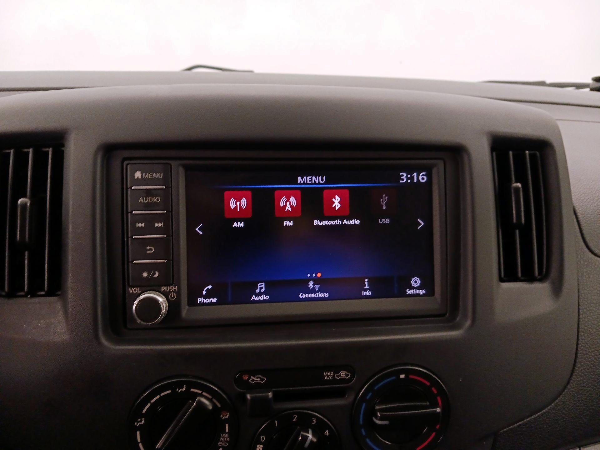 Thumbnail: 2021 Nissan NV200 - 14