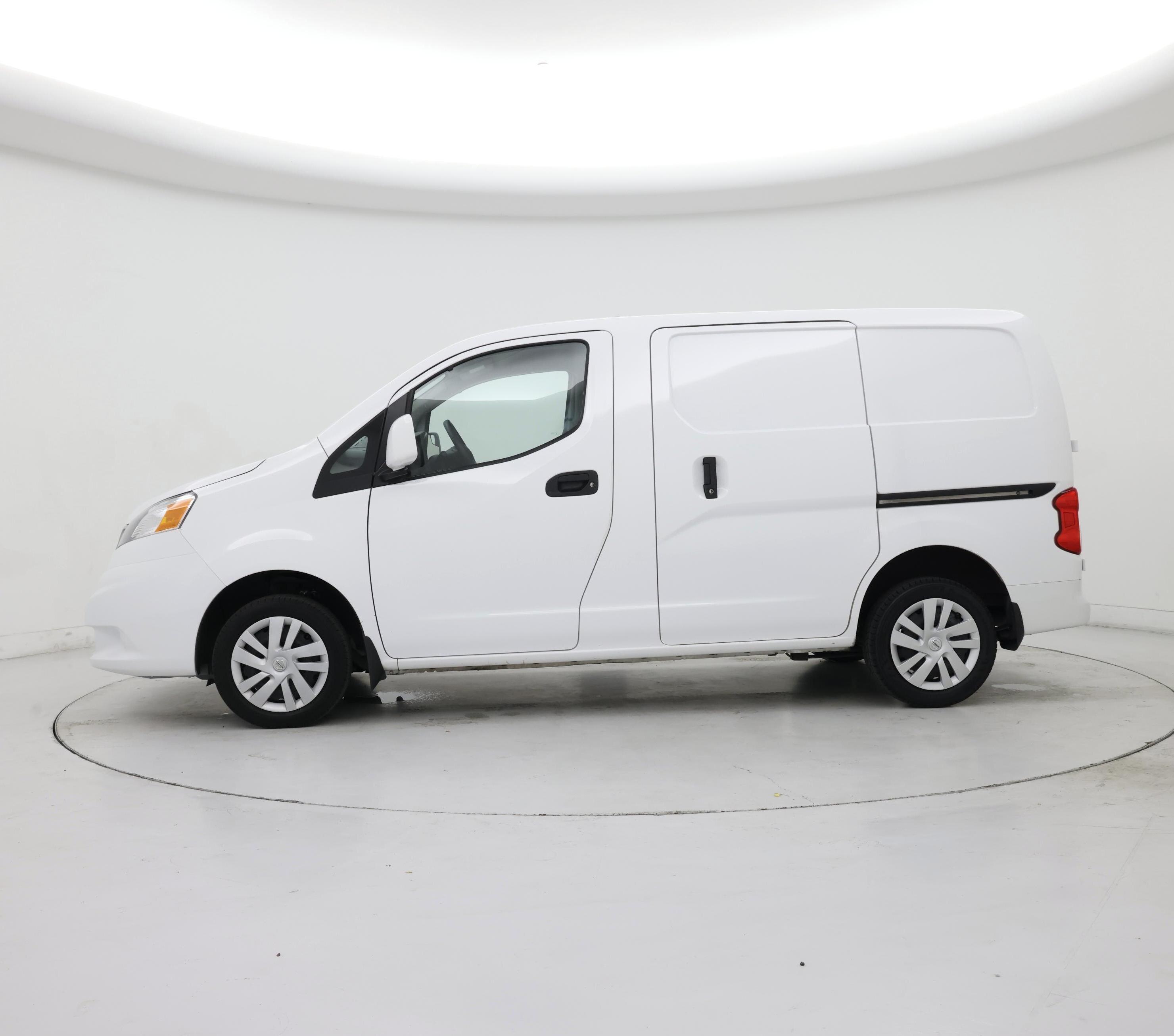 Thumbnail: 2021 Nissan NV200 - 3