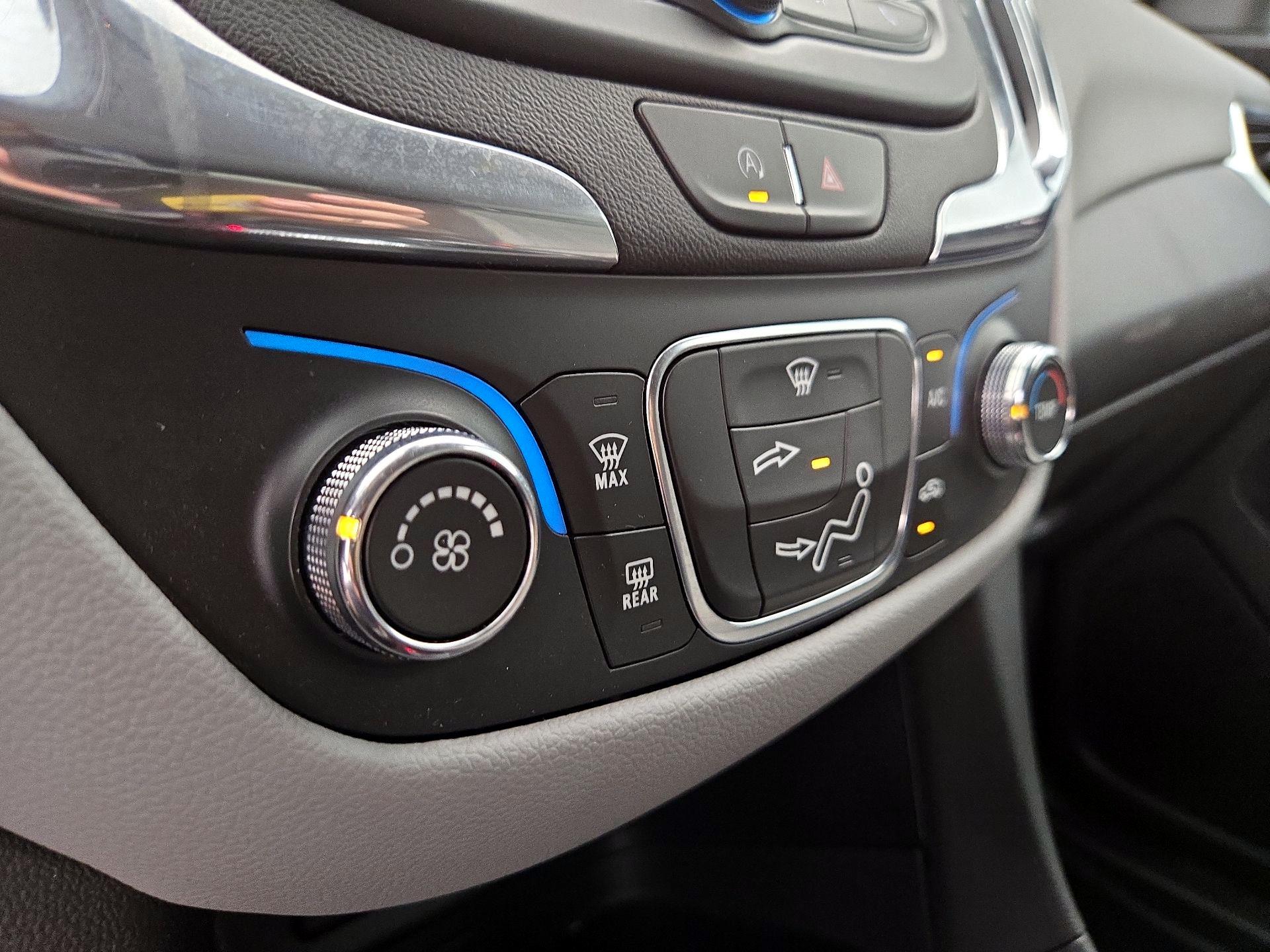 Thumbnail: 2023 Chevrolet Equinox - 16