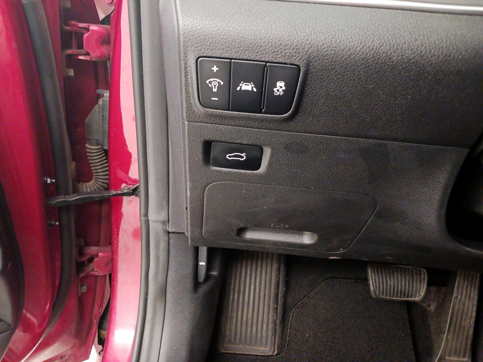 Thumbnail: 2022 Kia K5 - 13