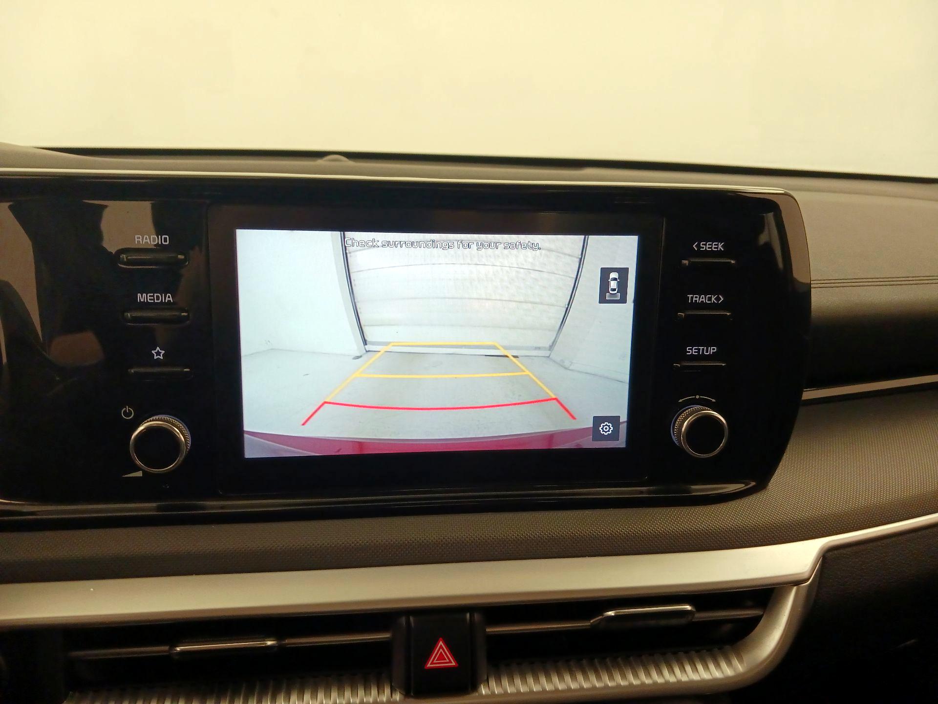 Thumbnail: 2022 Kia K5 - 15