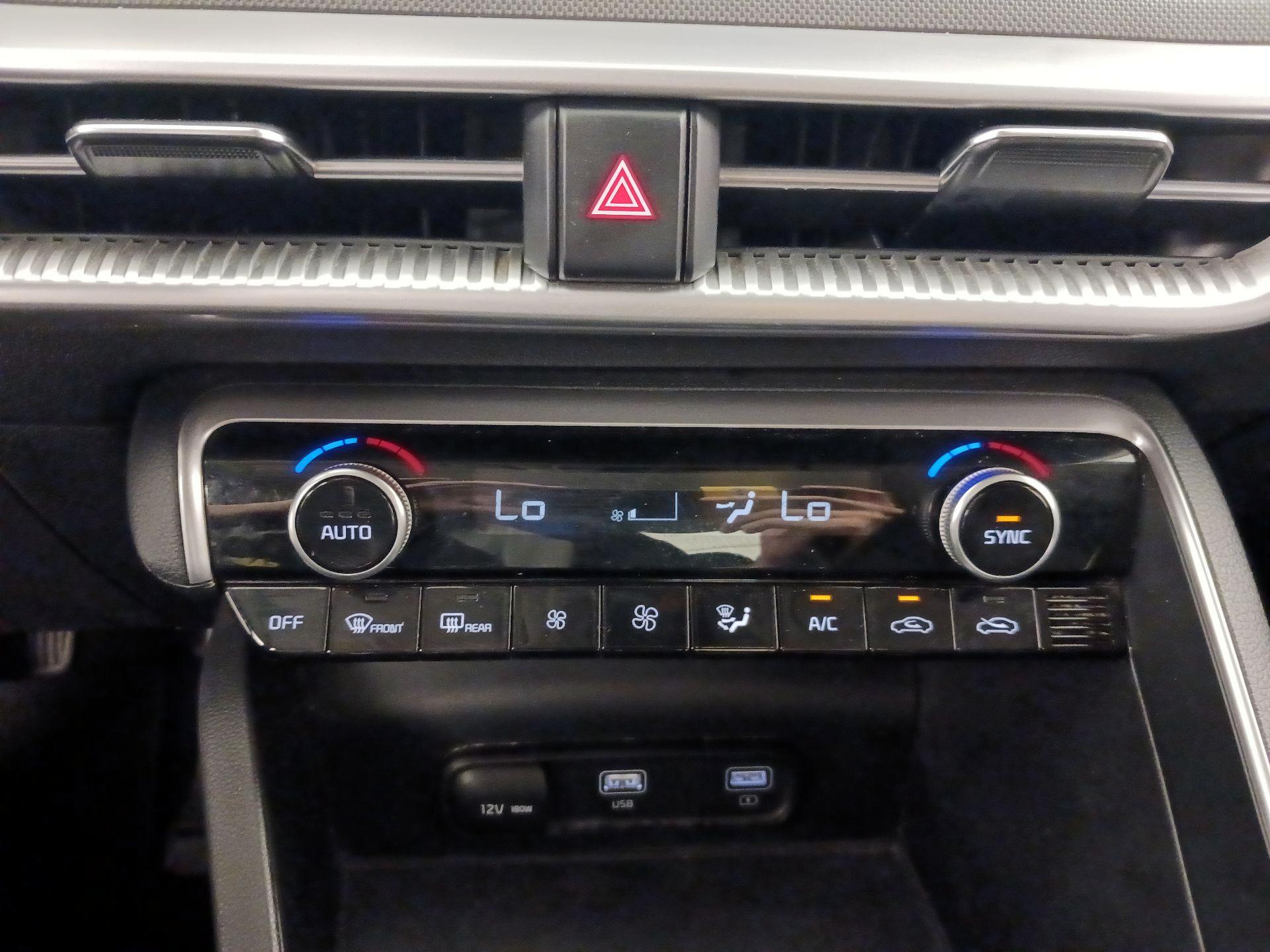 Thumbnail: 2022 Kia K5 - 17