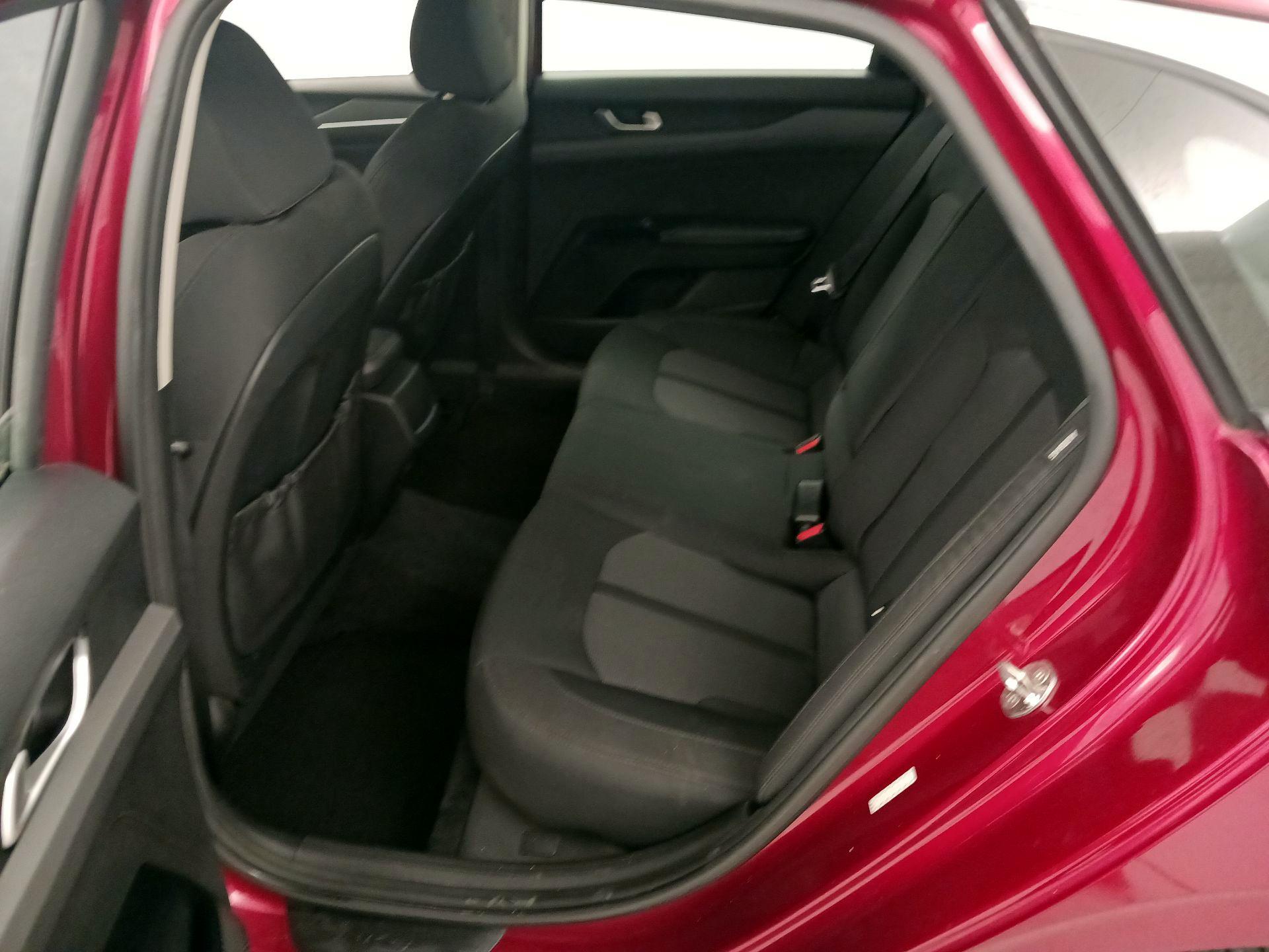 Thumbnail: 2022 Kia K5 - 20