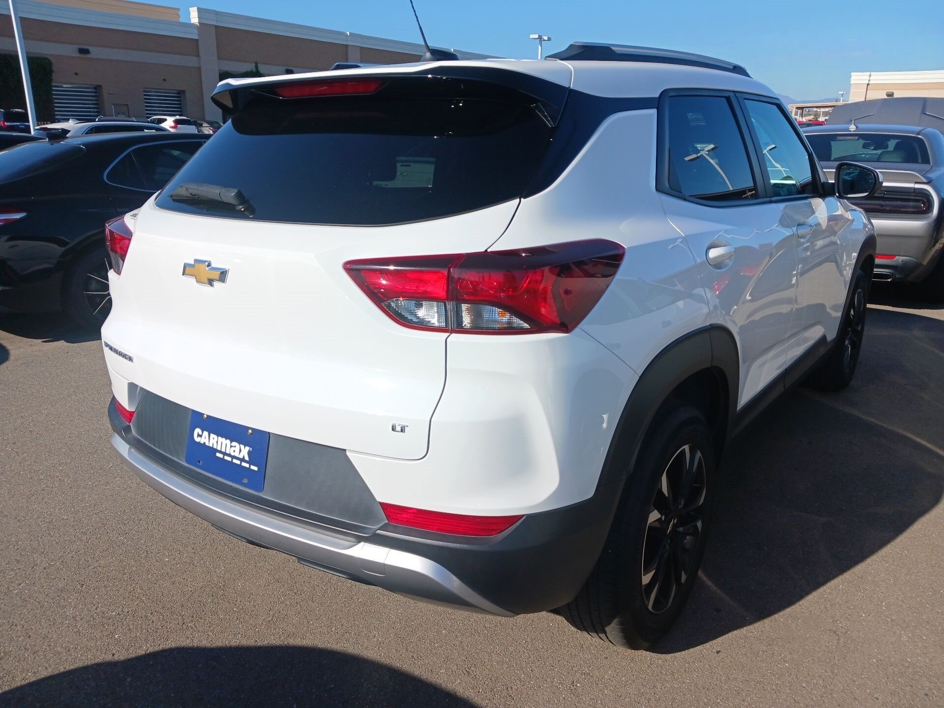 Thumbnail: 2023 Chevrolet TrailBlazer - 3